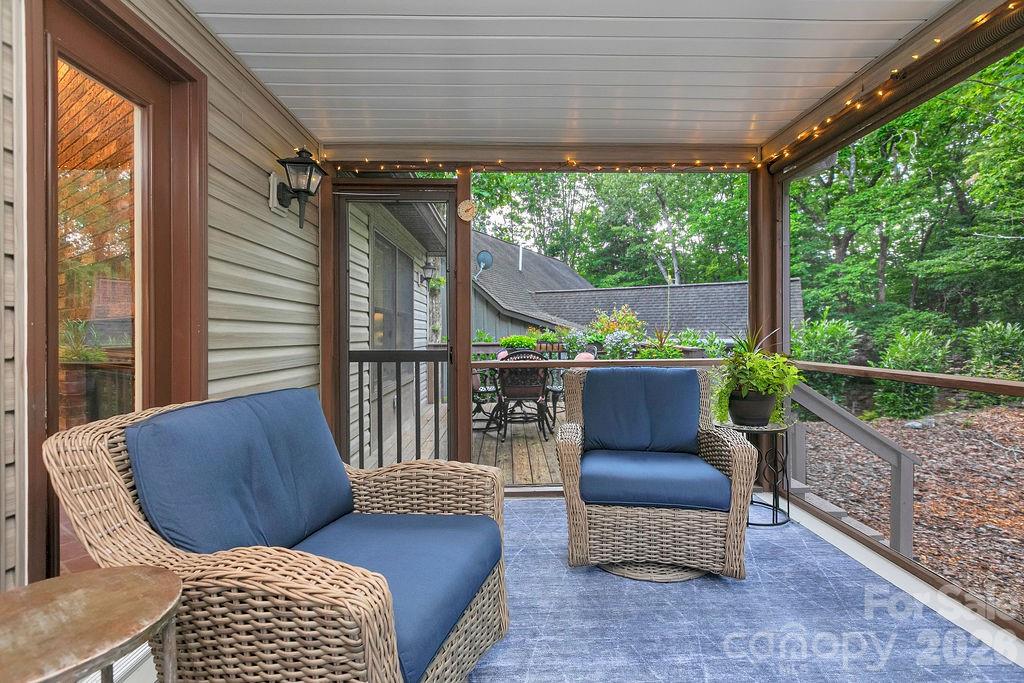 542 Soquili Drive Property Photo 35