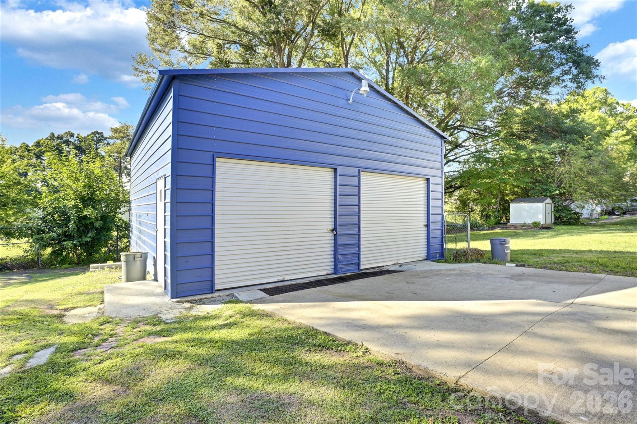 304 Misenheimer Drive Property Photo 3