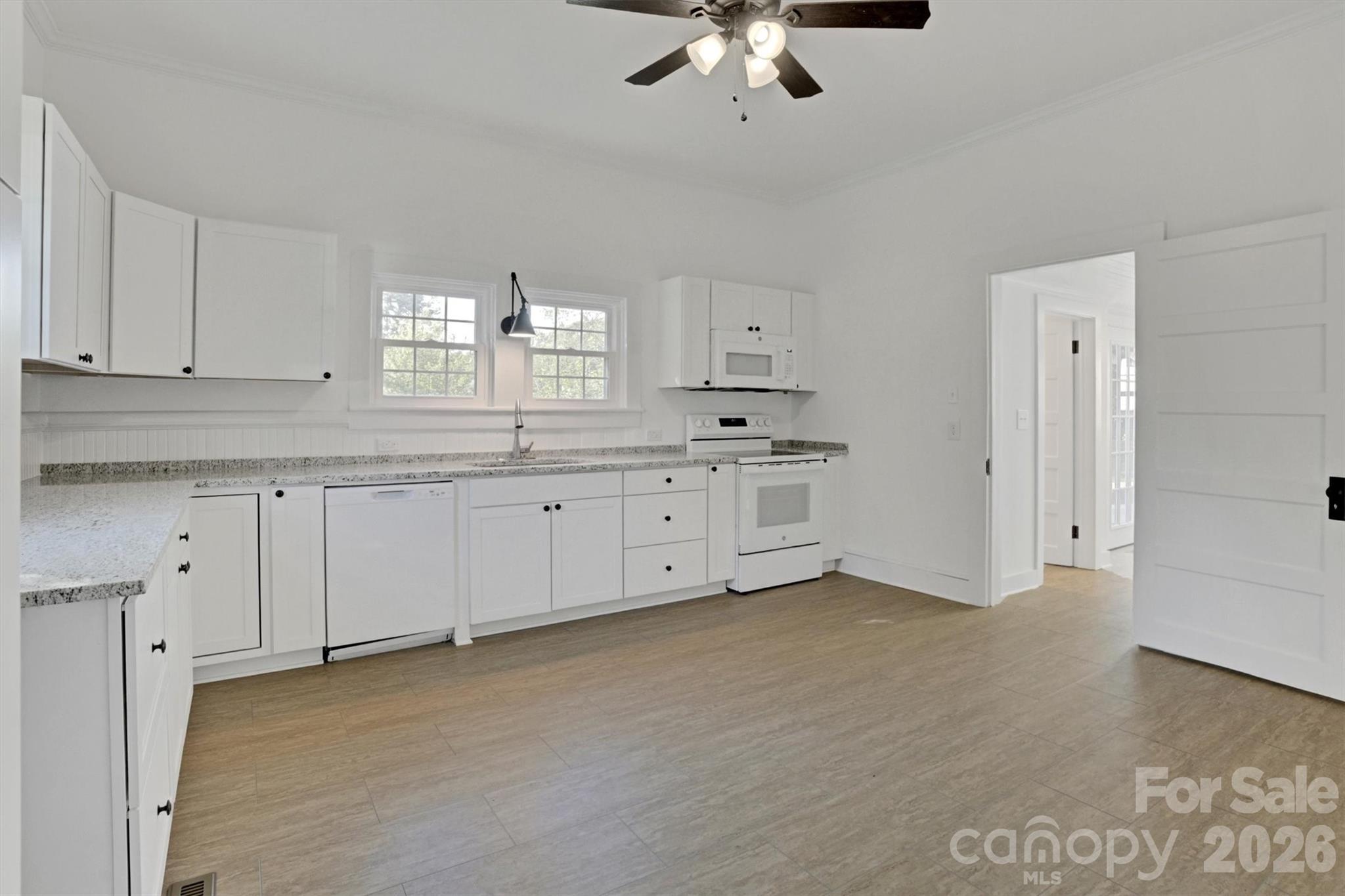 304 Misenheimer Drive Property Photo 8