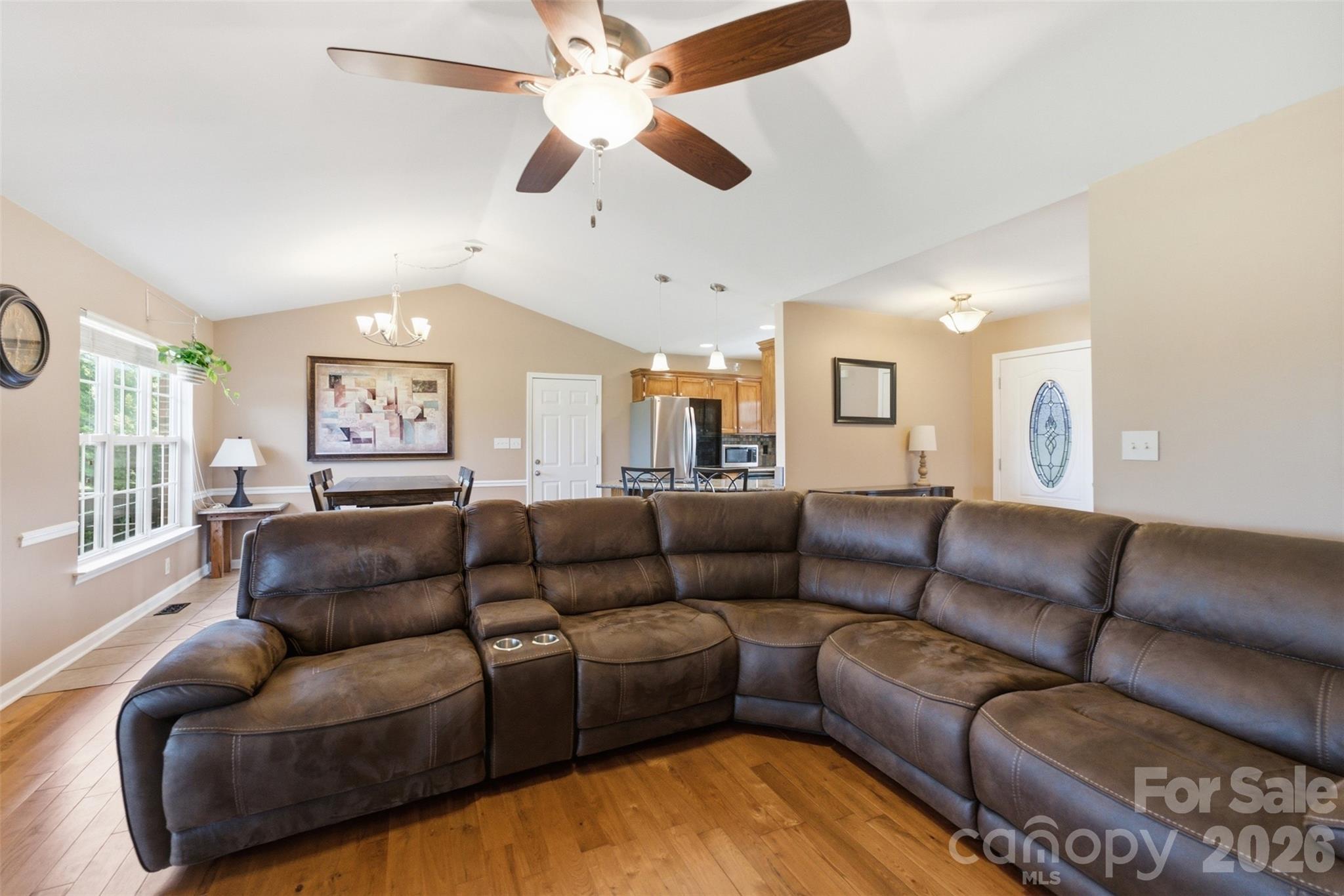 4708 Ceria Drive Property Photo 8