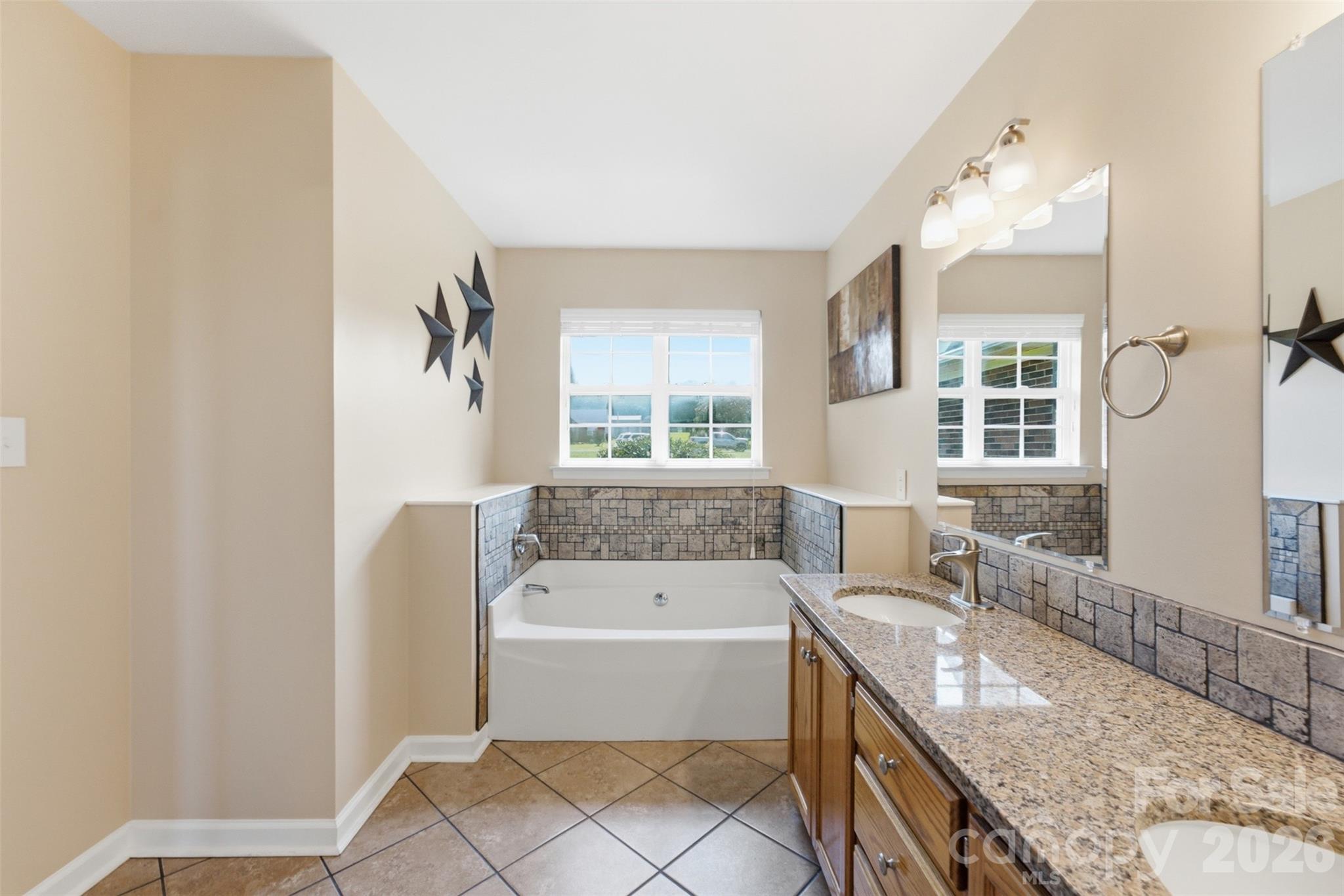 4708 Ceria Drive Property Photo 18