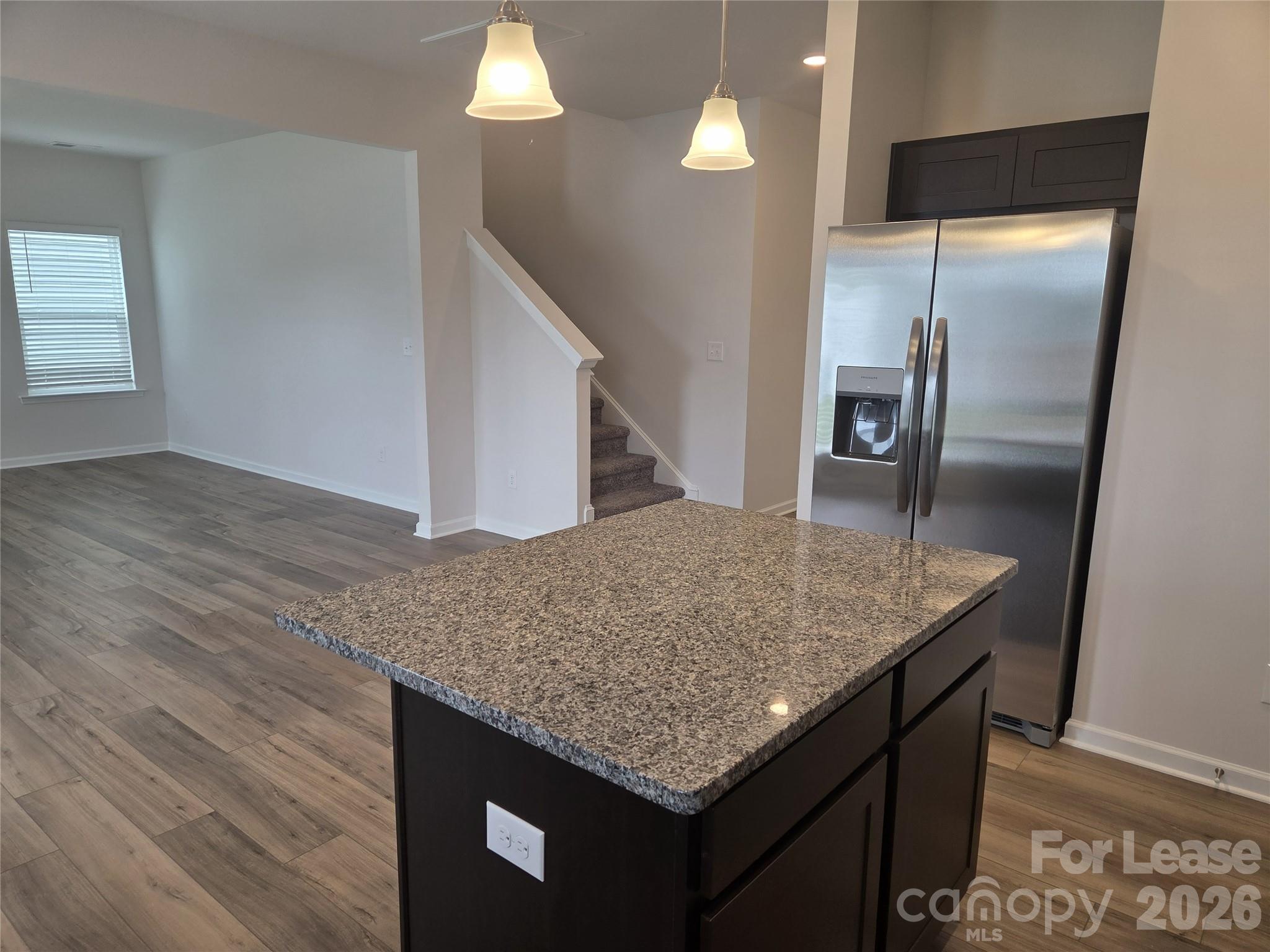 5678 Hagler Loop Property Photo 3
