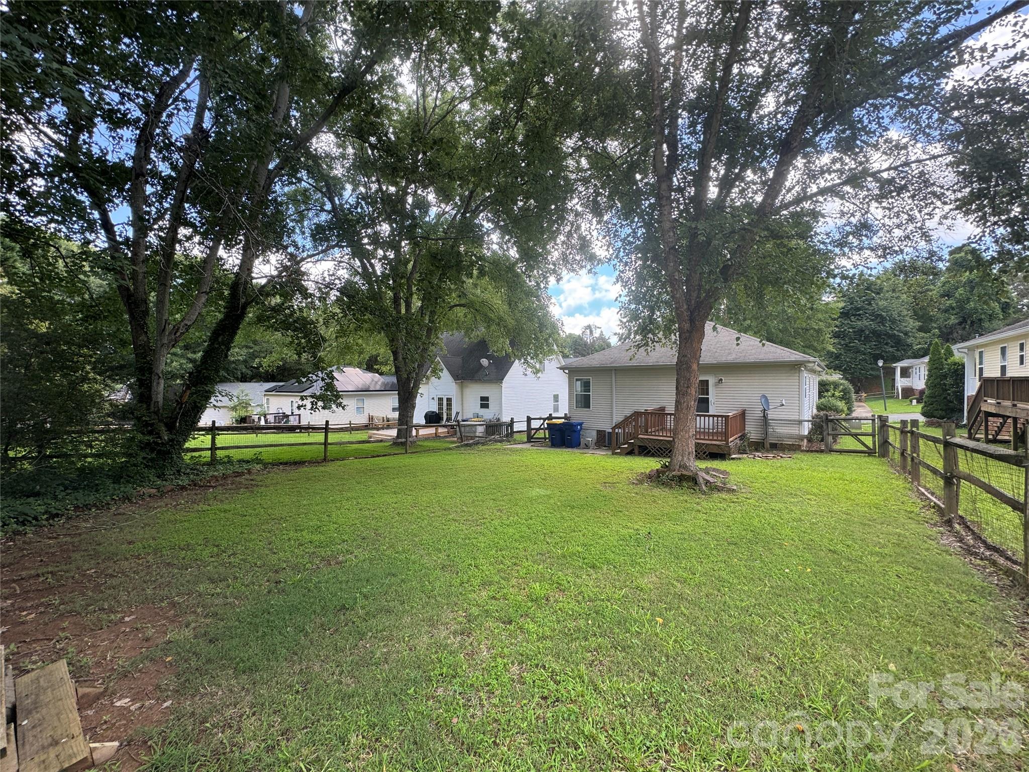 103 Watson Street Property Photo 32
