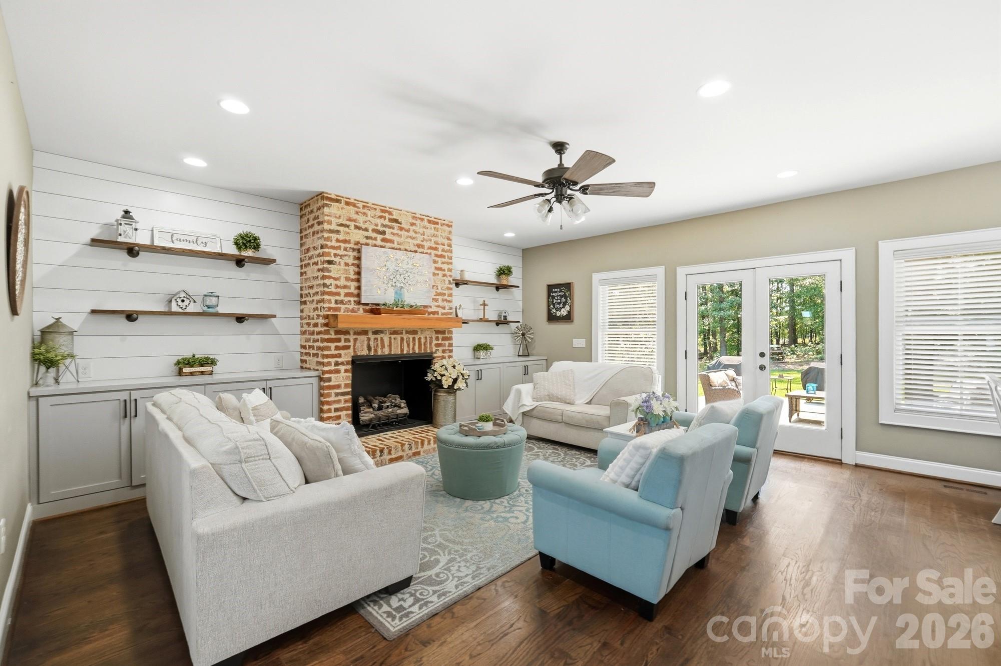4203 Sincerity Road Property Photo 10