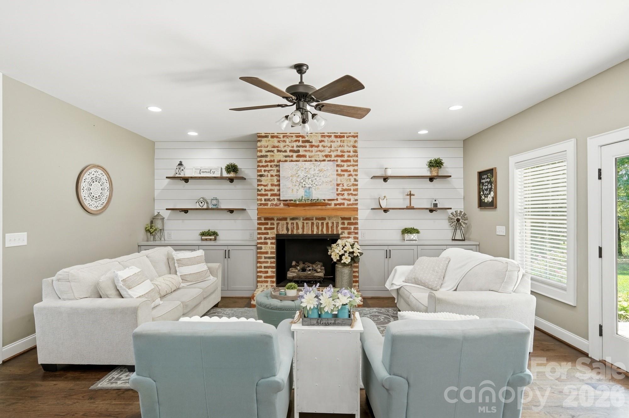 4203 Sincerity Road Property Photo 11
