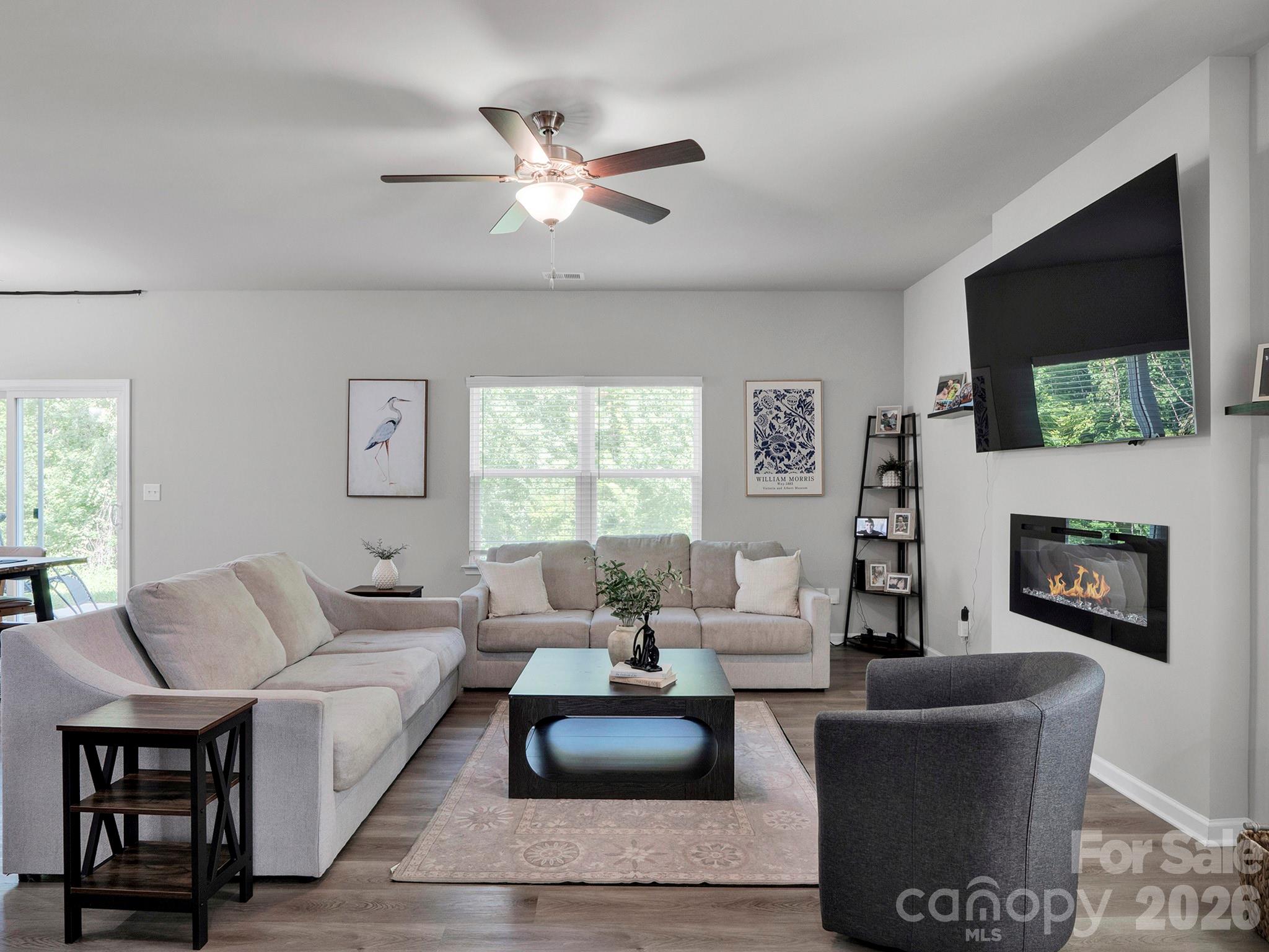 7203 Stoney Wood Lane Property Photo 4