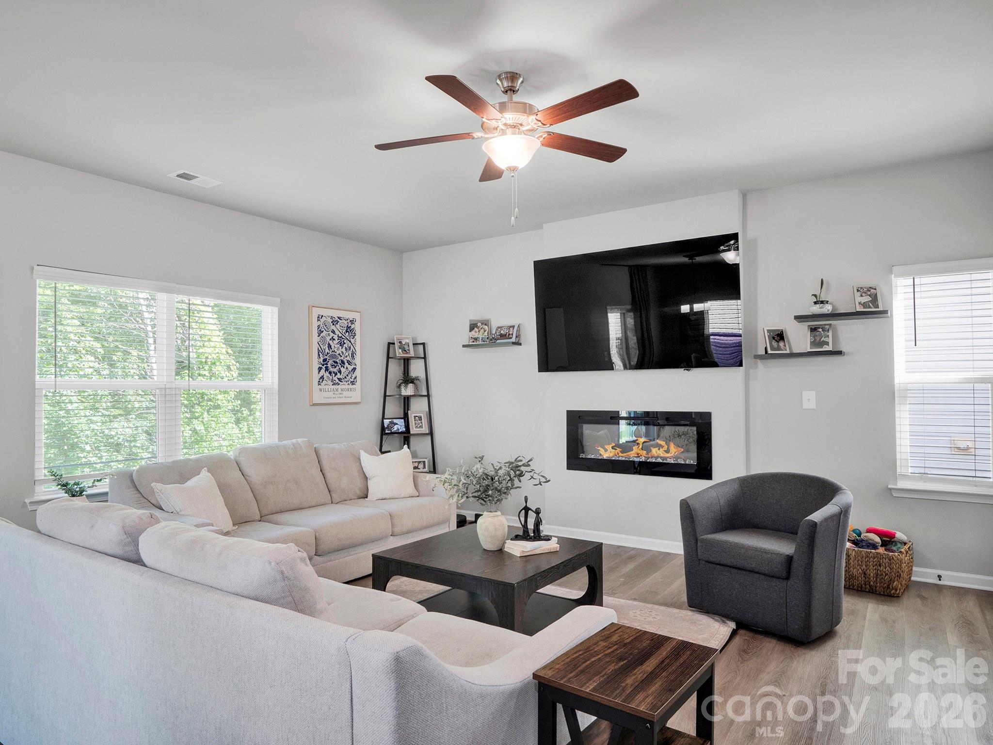 7203 Stoney Wood Lane Property Photo 9