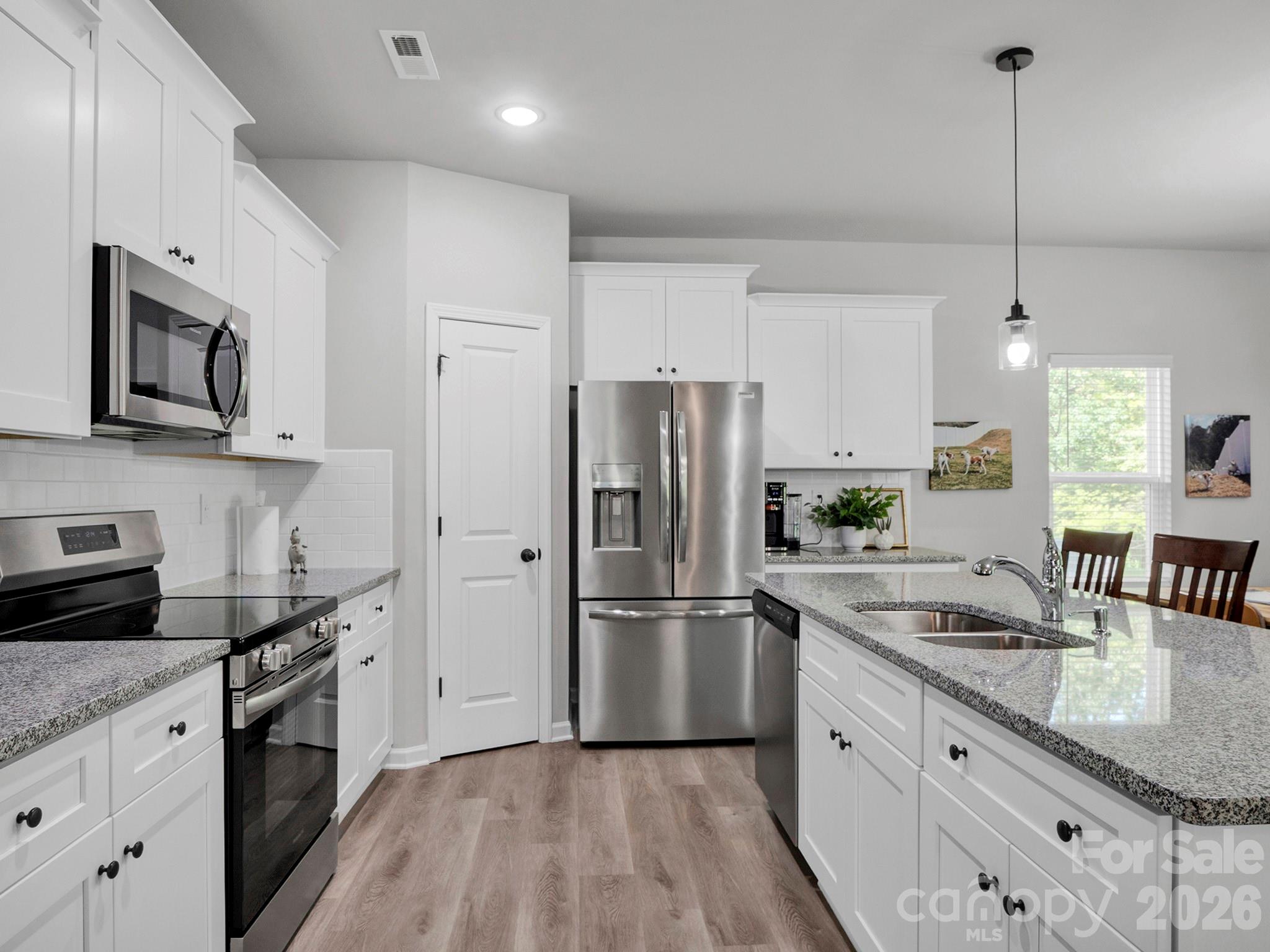 7203 Stoney Wood Lane Property Photo 11