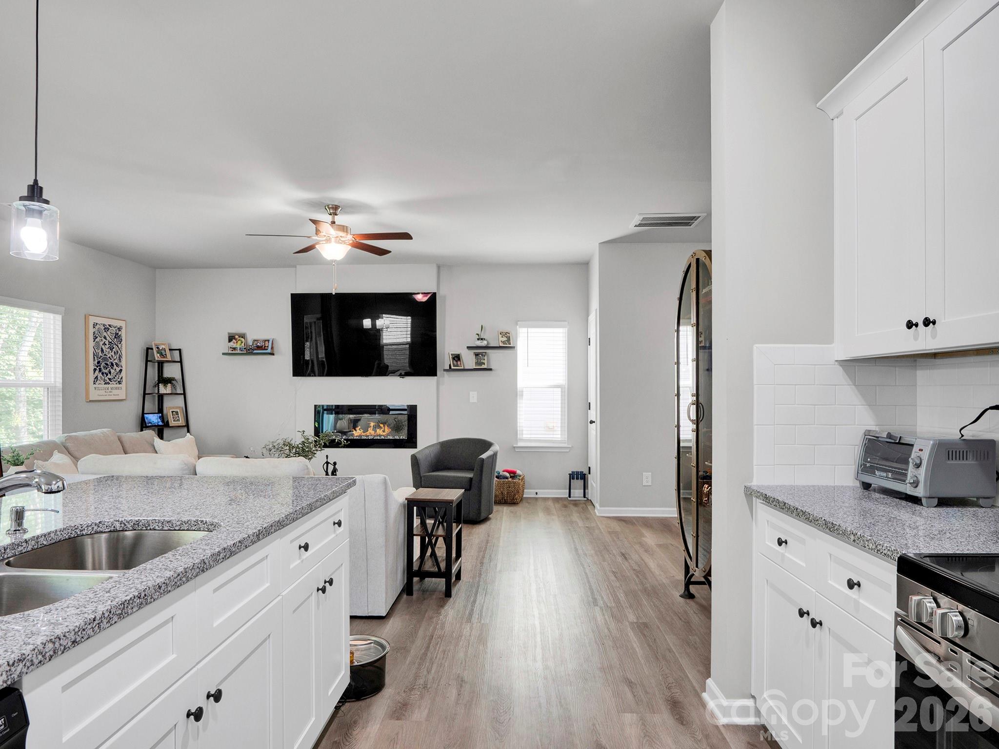 7203 Stoney Wood Lane Property Photo 12