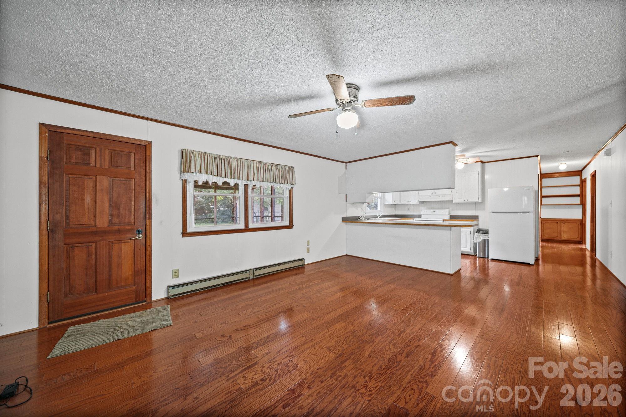 3502 Merry Oaks Lane Property Photo 4