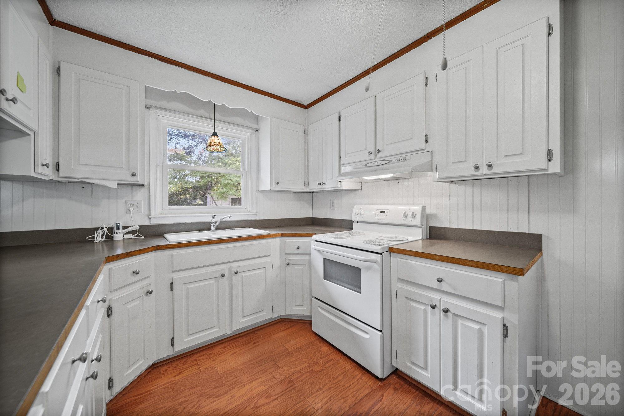3502 Merry Oaks Lane Property Photo 5