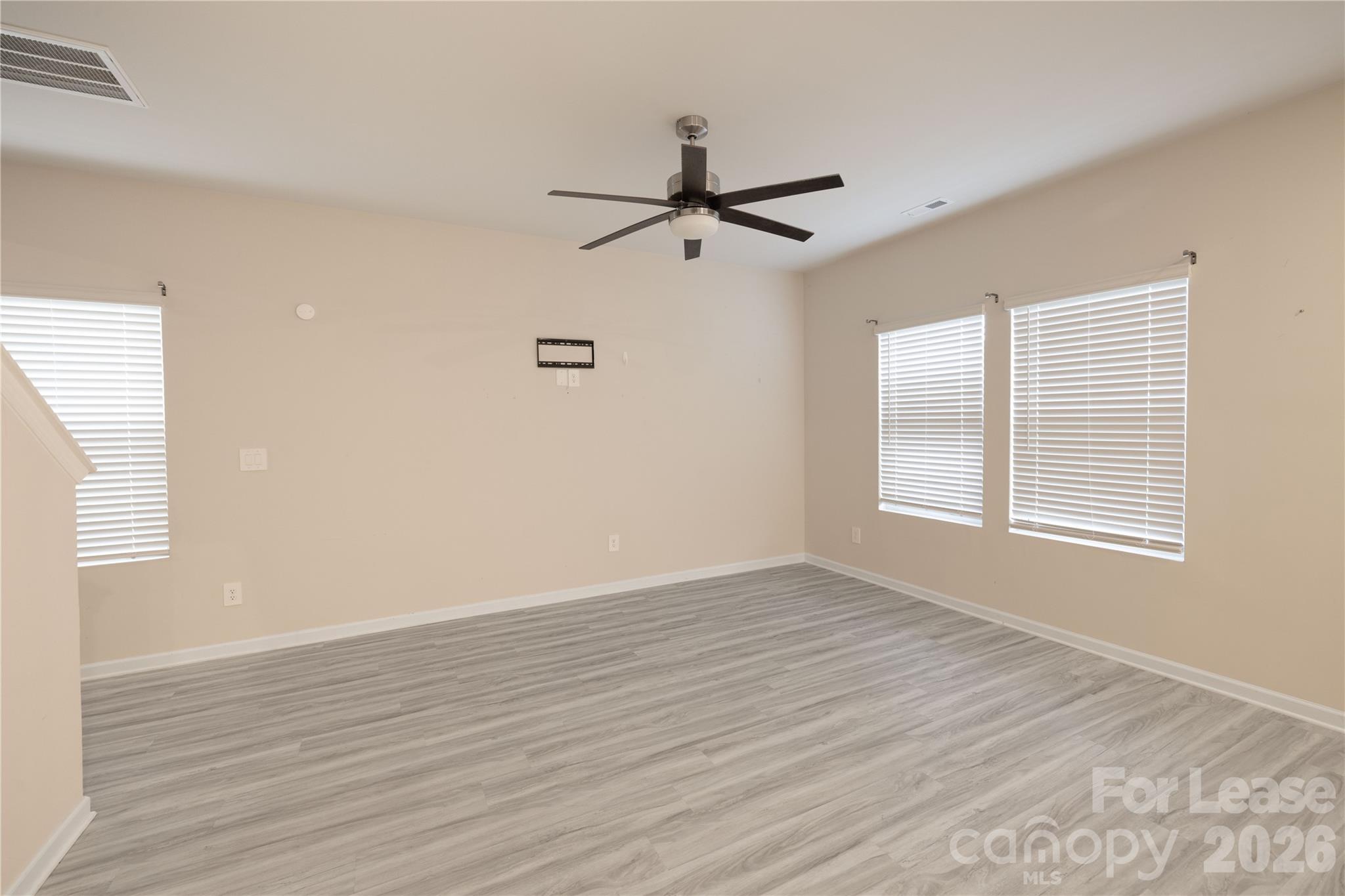 309 Fairchild Way Property Photo 12