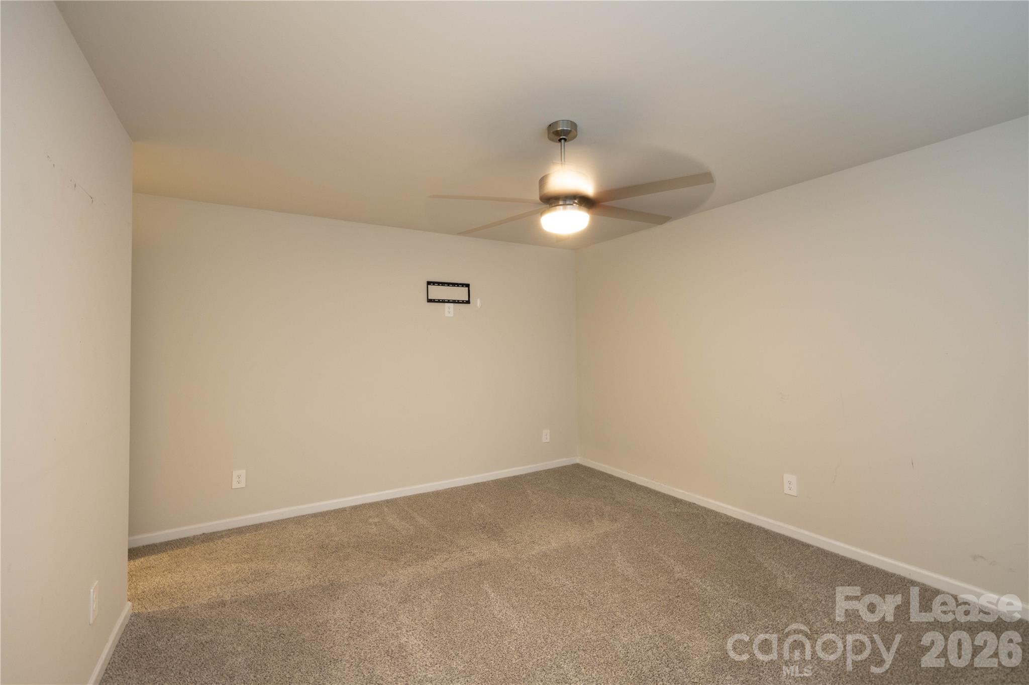 309 Fairchild Way Property Photo 30