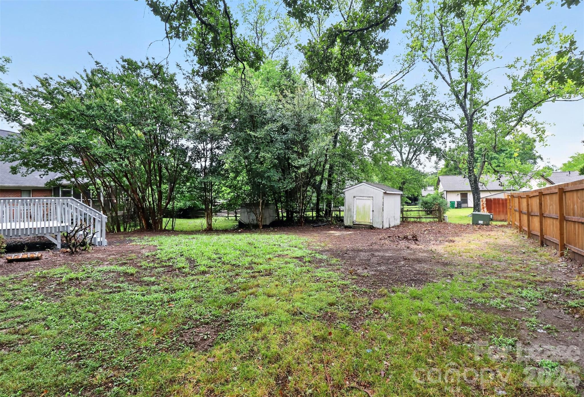 11122 Five Cedars Road Property Photo 3
