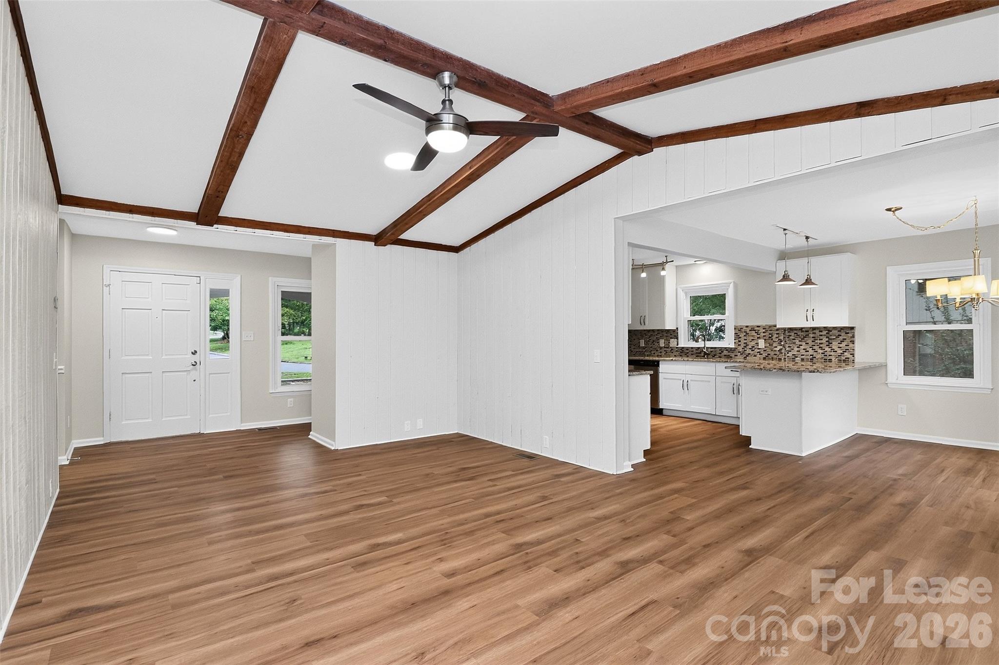 11122 Five Cedars Road Property Photo 5
