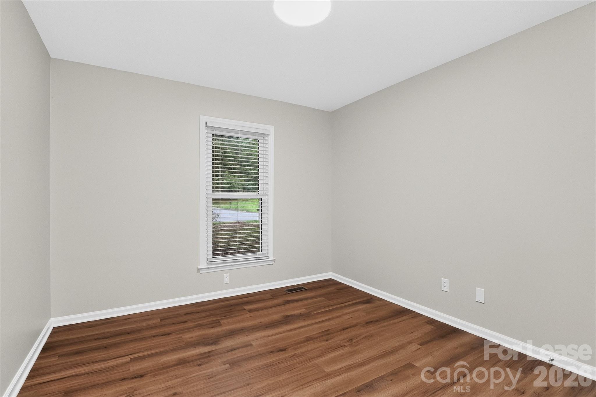 11122 Five Cedars Road Property Photo 16
