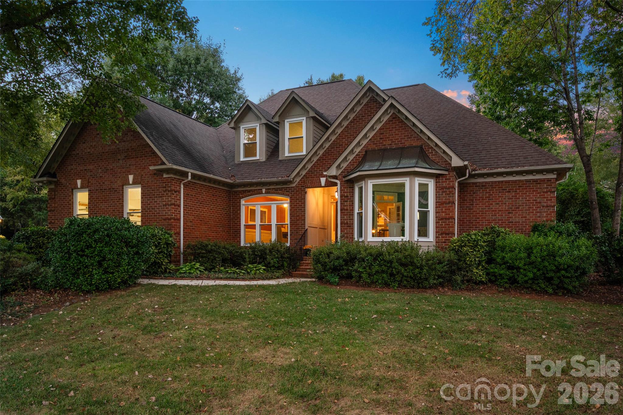 12818 Darby Chase Drive Property Photo 1