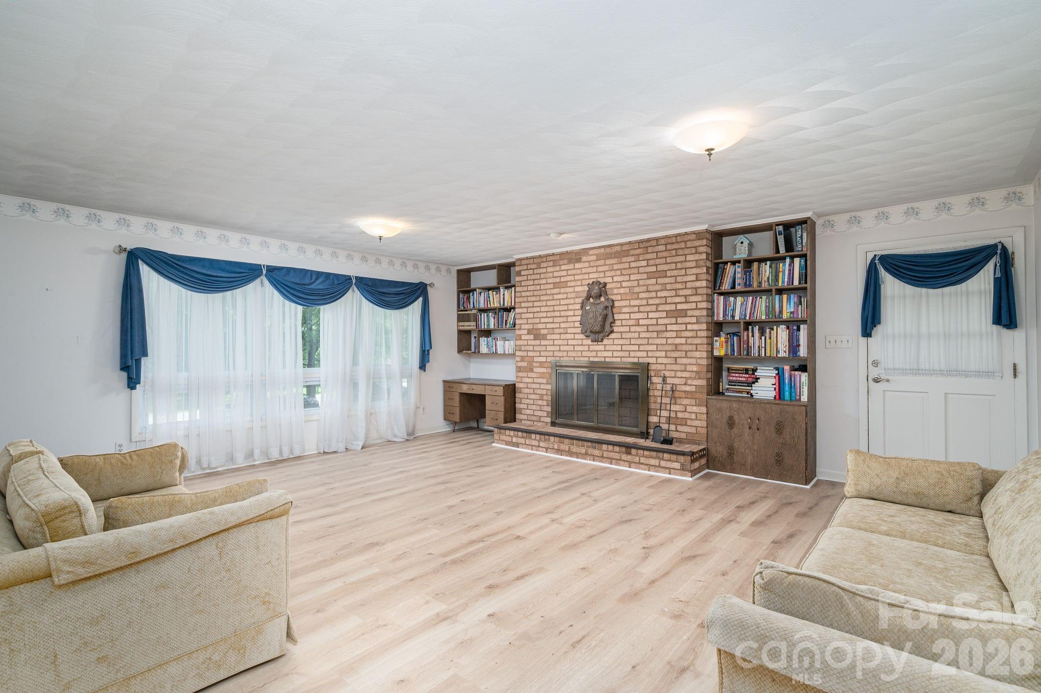 2542 E Nc 10 Highway Property Photo 7