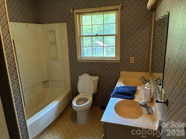 1200 Centennial Road Property Photo 12