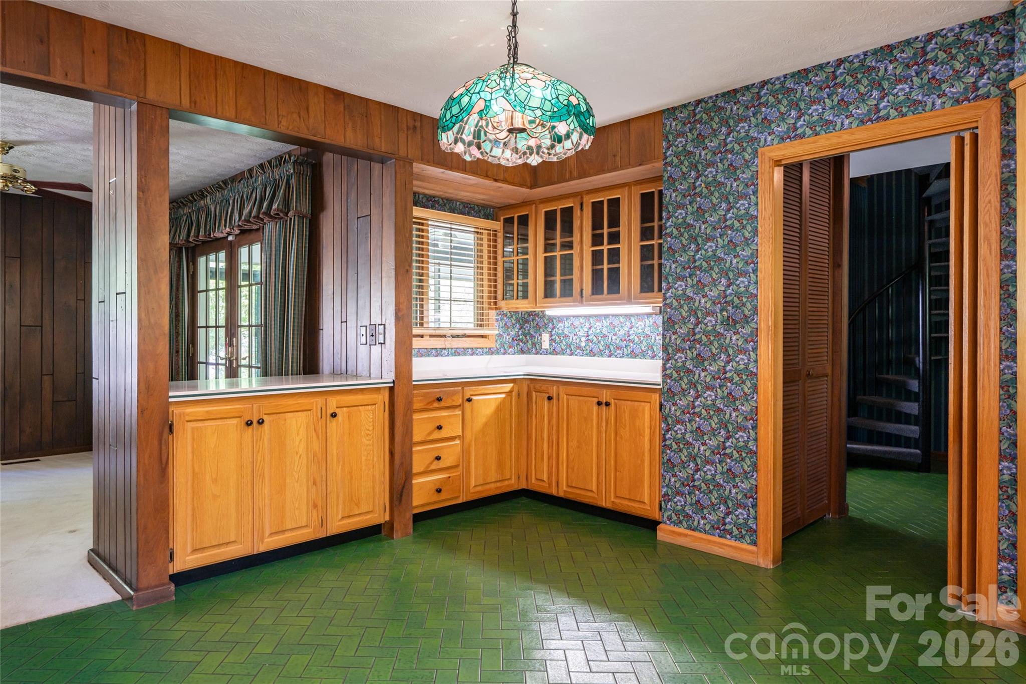 25 E Forest Road Property Photo 11