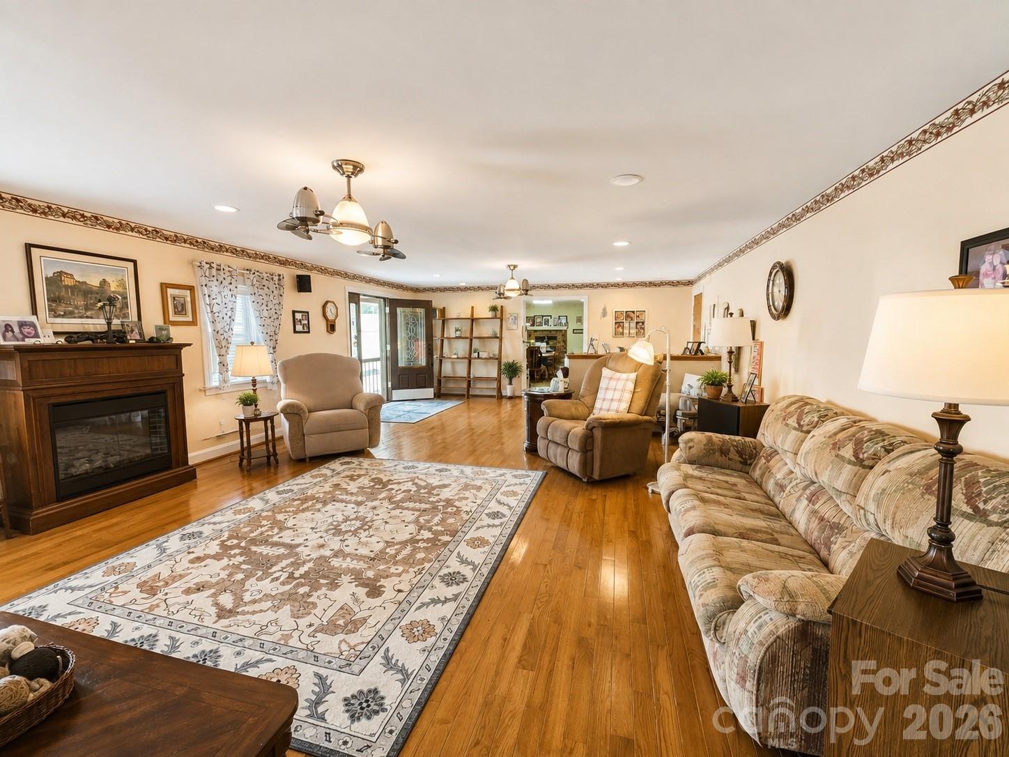 907 Sikes Mill Road Property Photo 4