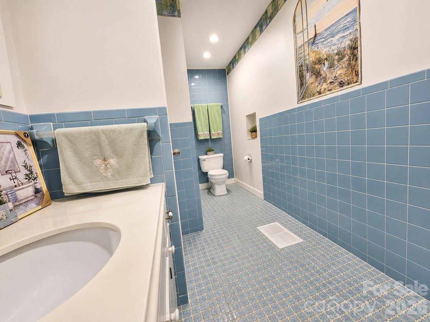 907 Sikes Mill Road Property Photo 27