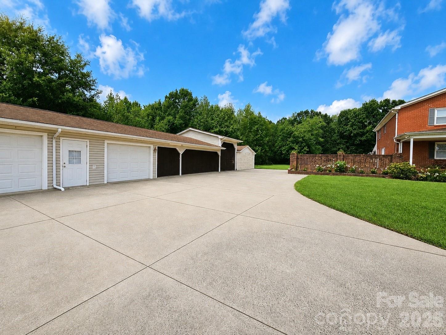 907 Sikes Mill Road Property Photo 41