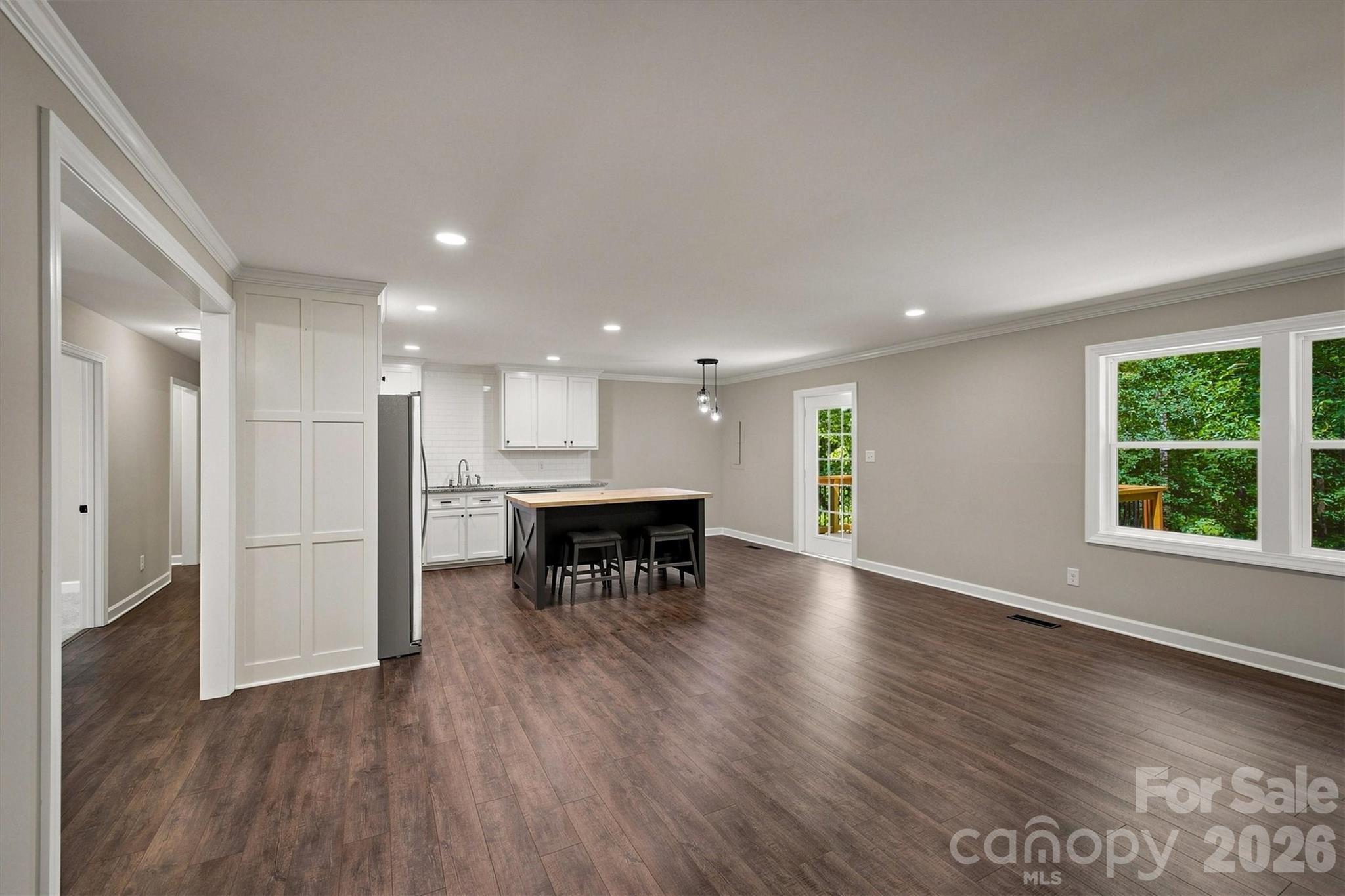 3517 Crestwood Drive Property Photo 13