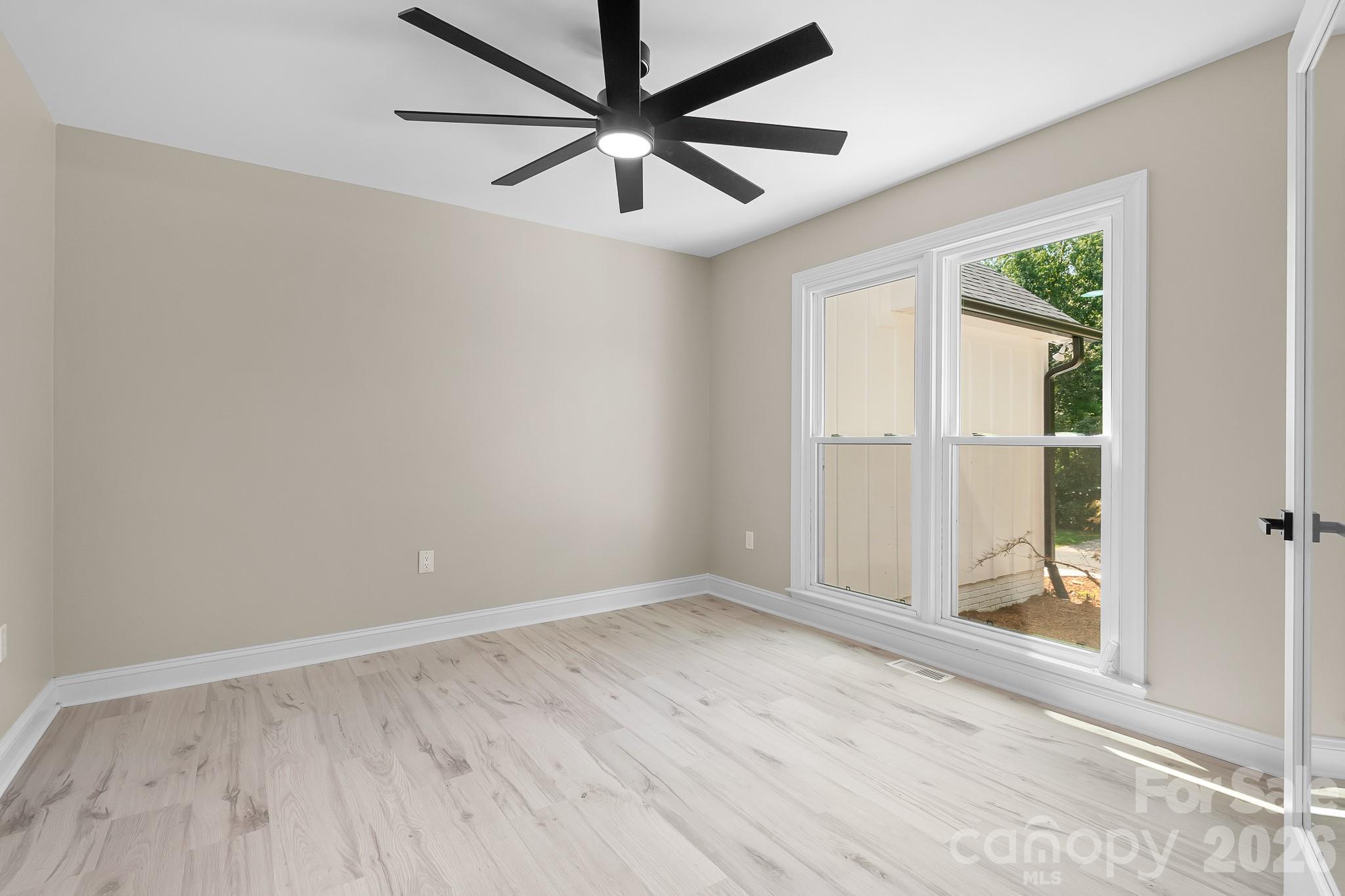 13121 Graymist Drive Property Photo 6