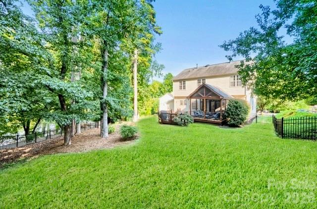 7719 Fairway Mist Court Property Photo 19