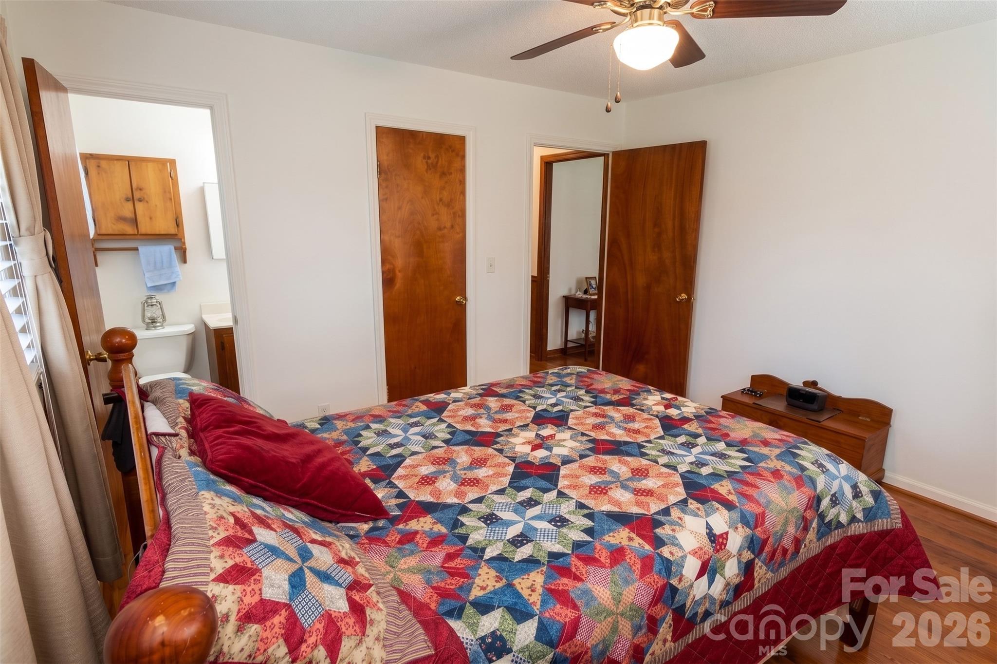 2637 Paula Drive Property Photo 10