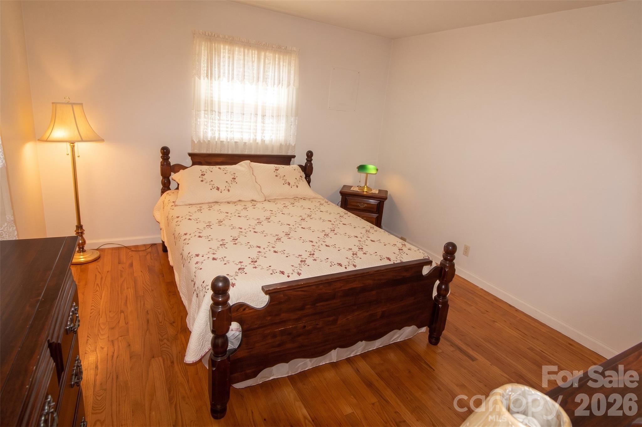 2637 Paula Drive Property Photo 12