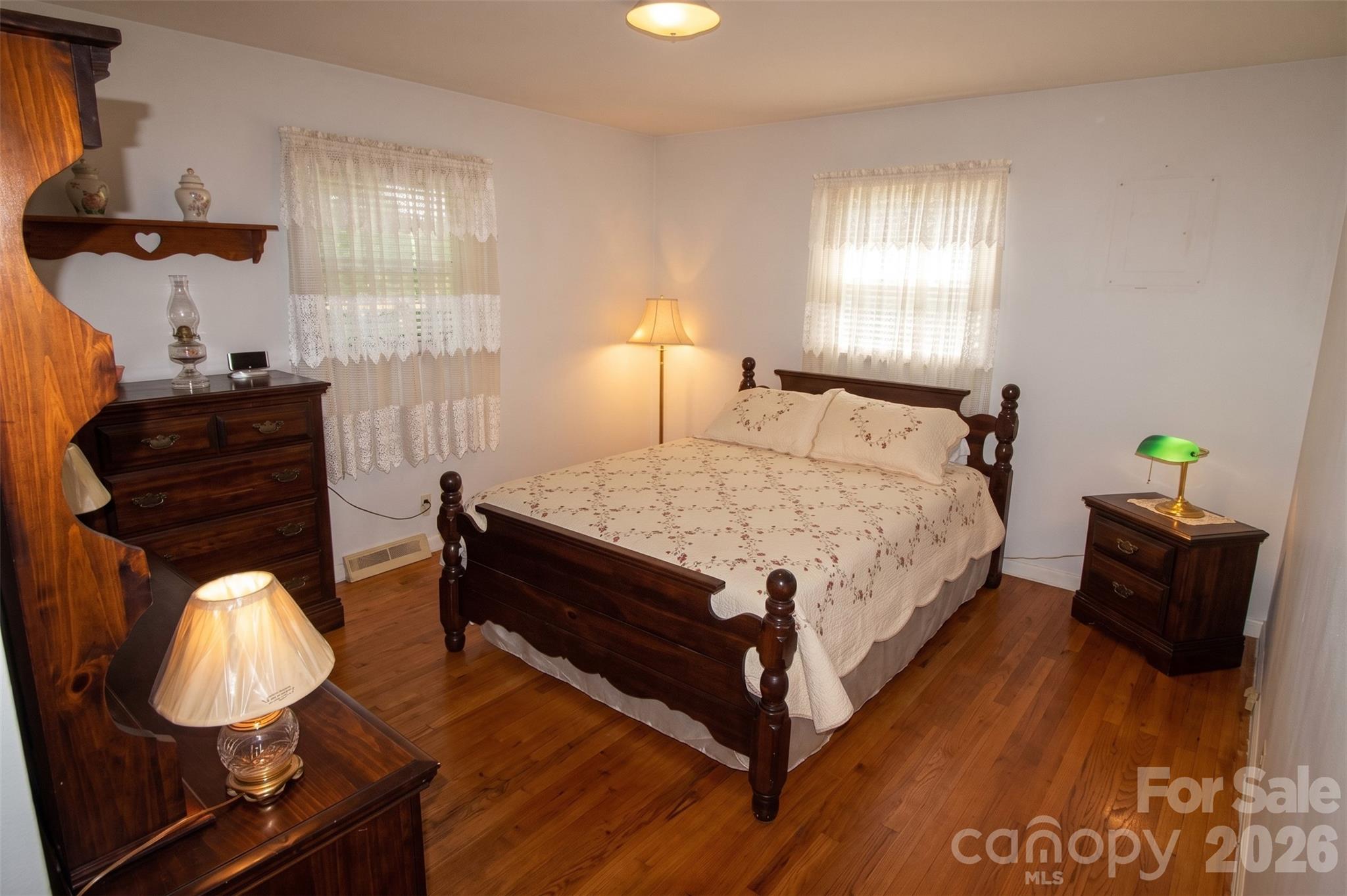 2637 Paula Drive Property Photo 14