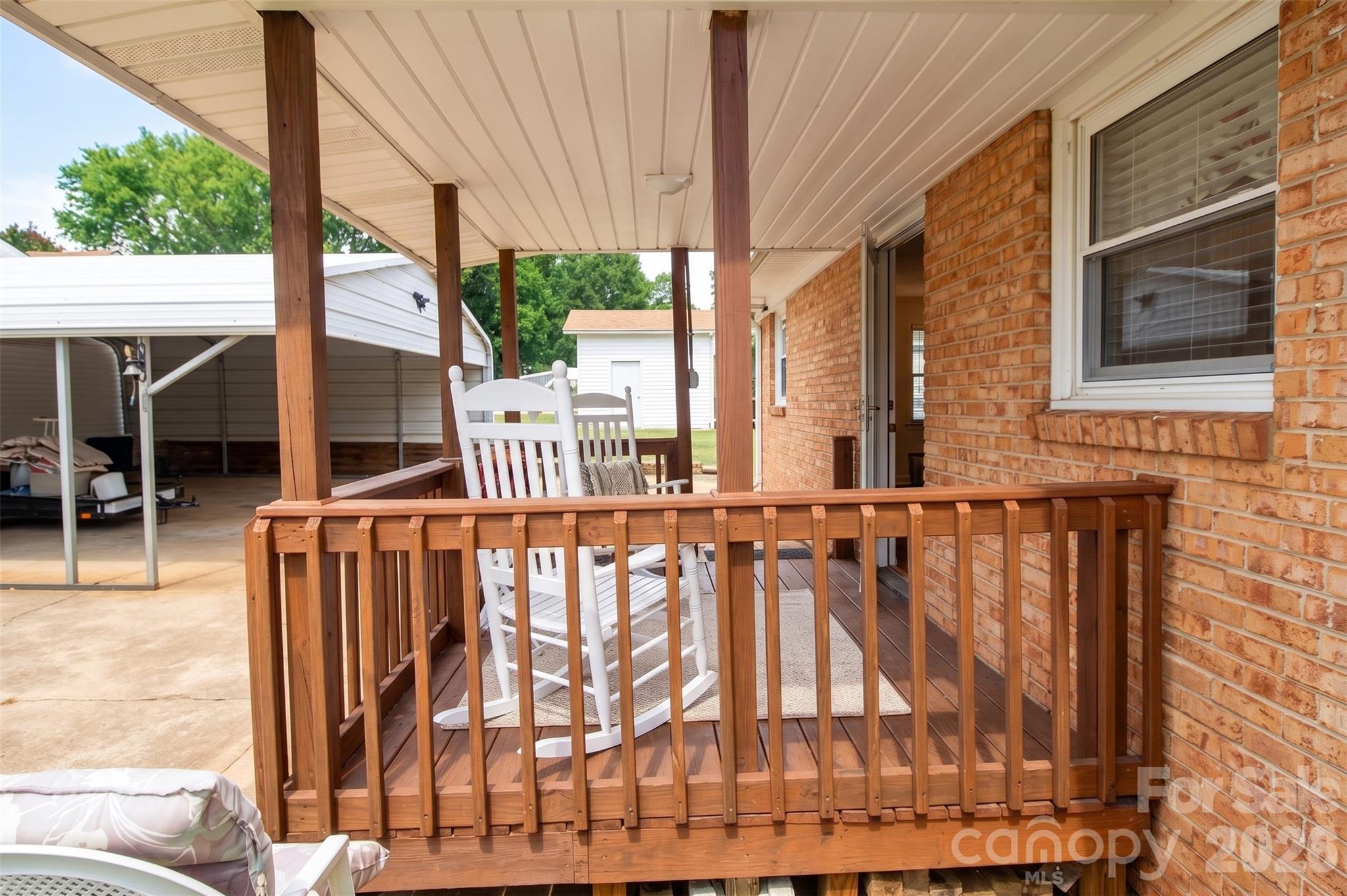2637 Paula Drive Property Photo 21