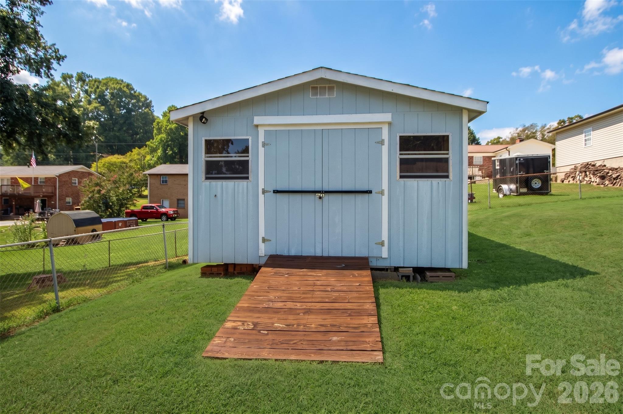2637 Paula Drive Property Photo 25