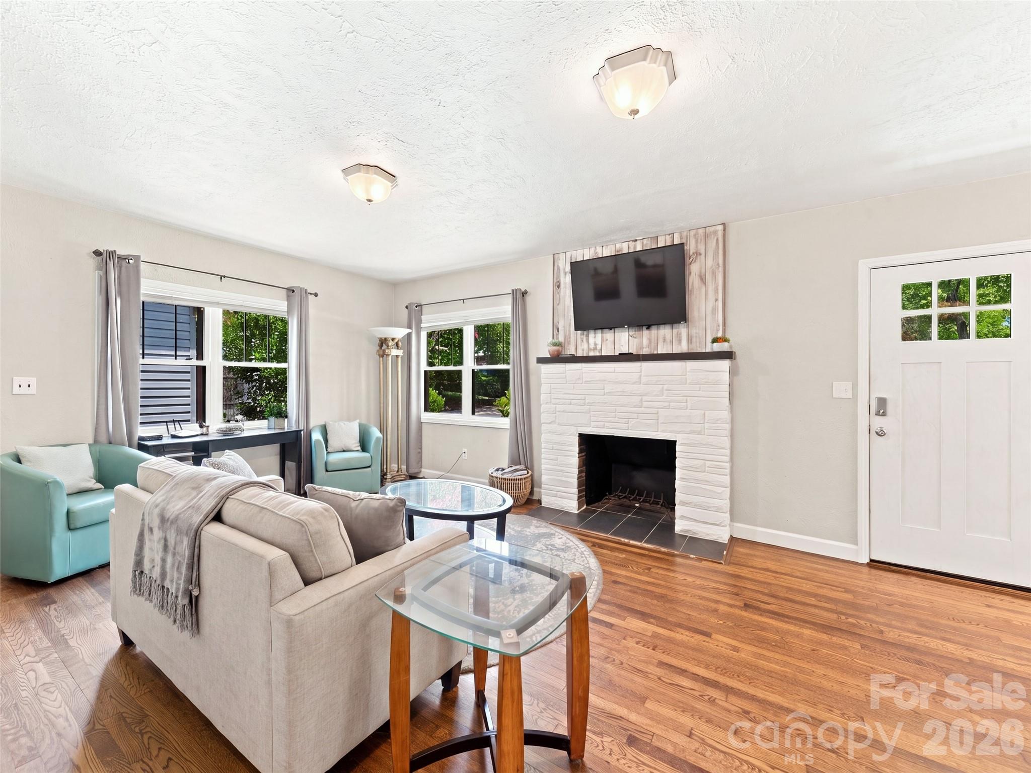 1909 Arlington Place Property Photo 11