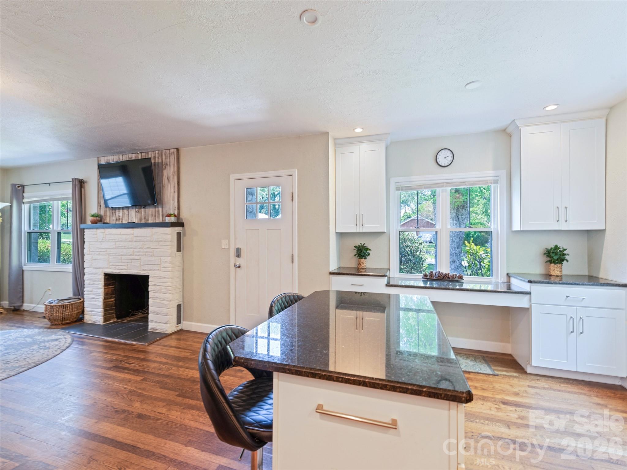 1909 Arlington Place Property Photo 18
