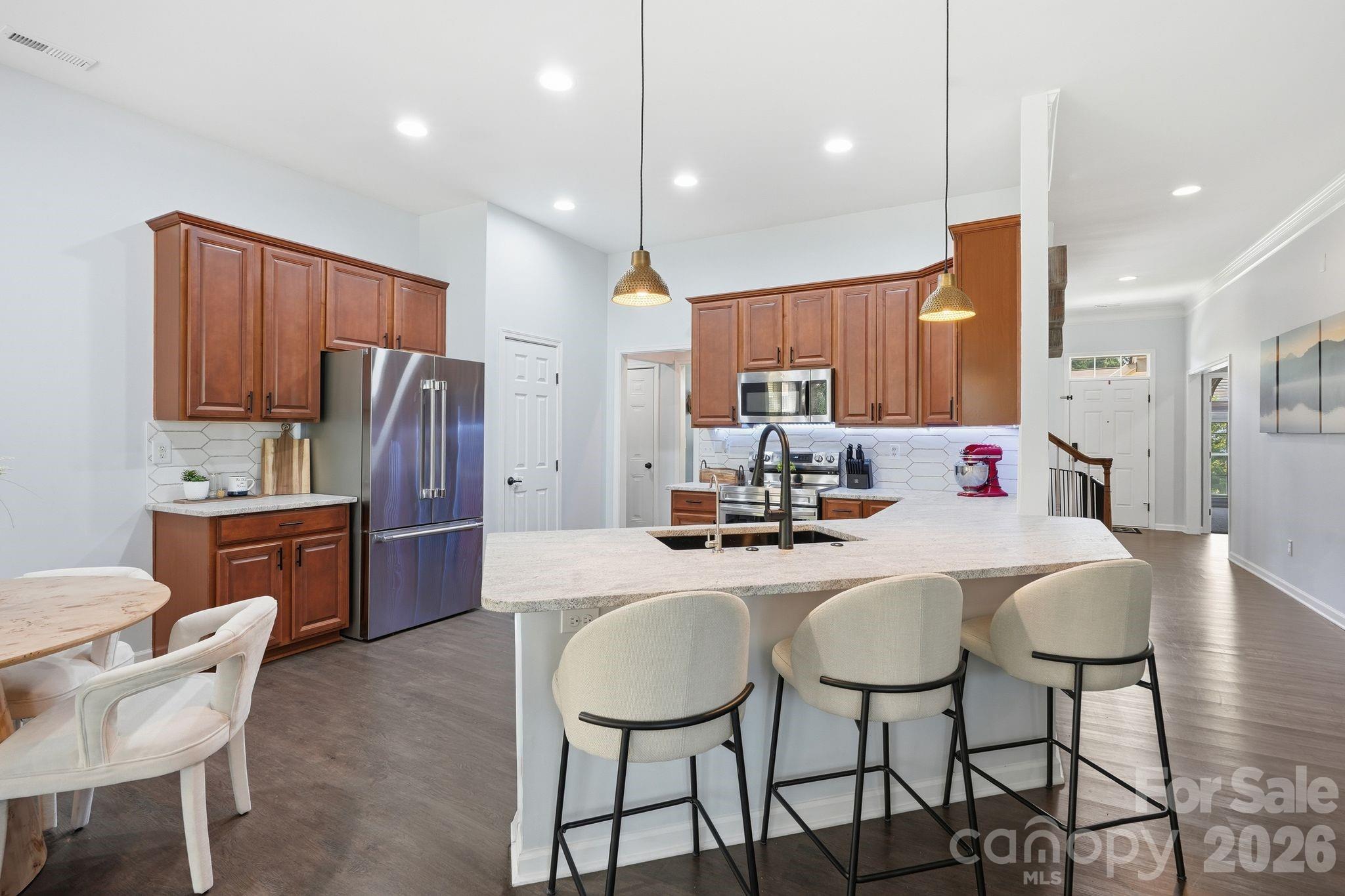 4851 Summerside Drive Property Photo 10