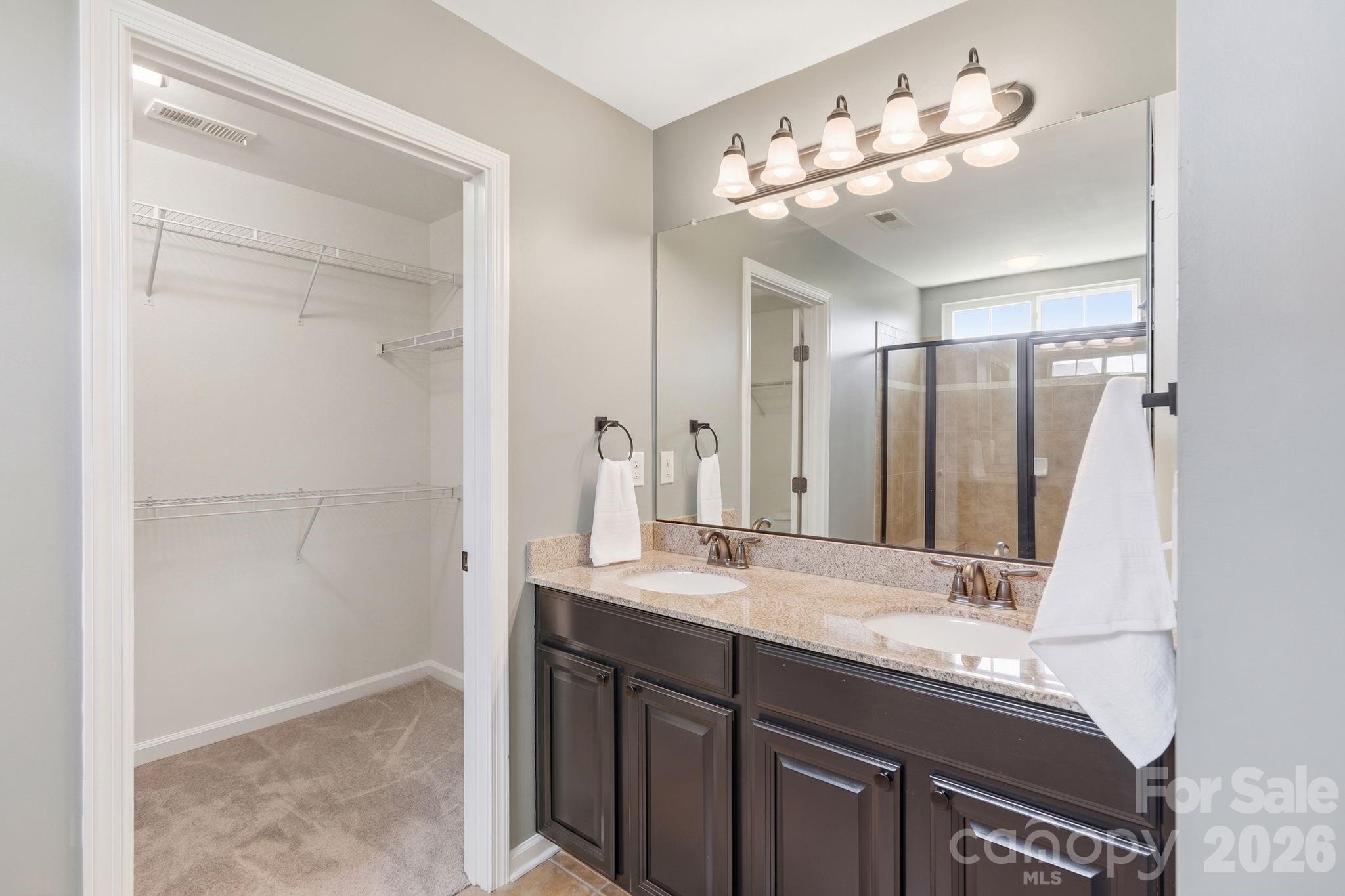 4851 Summerside Drive Property Photo 20