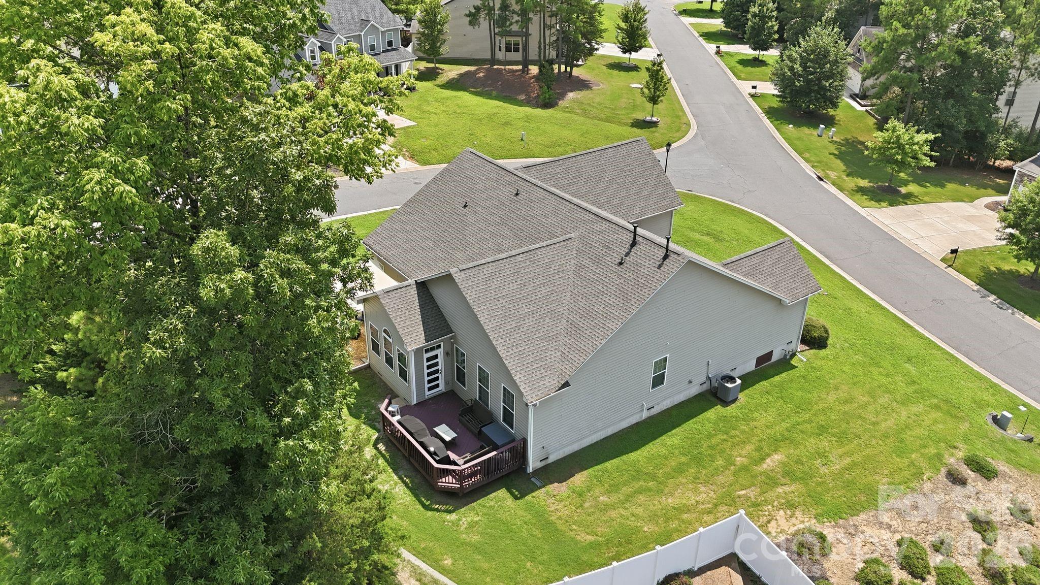 4851 Summerside Drive Property Photo 36