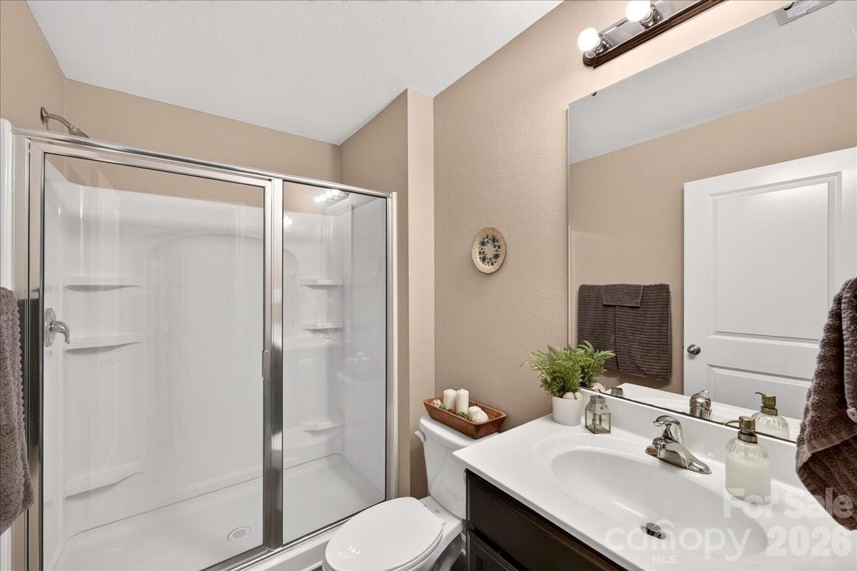 4033 Long Arrow Drive Property Photo 22