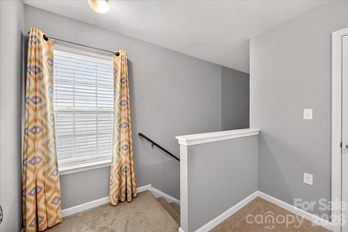 4033 Long Arrow Drive Property Photo 26