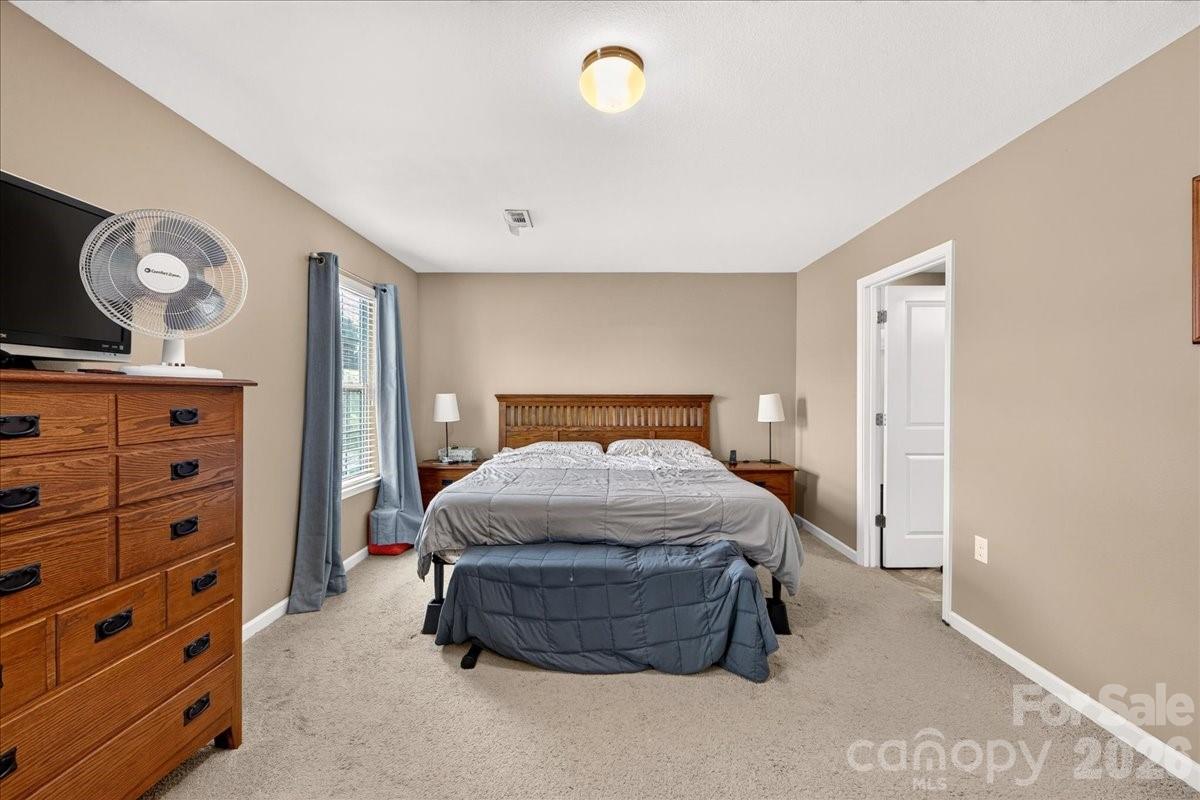 4033 Long Arrow Drive Property Photo 29