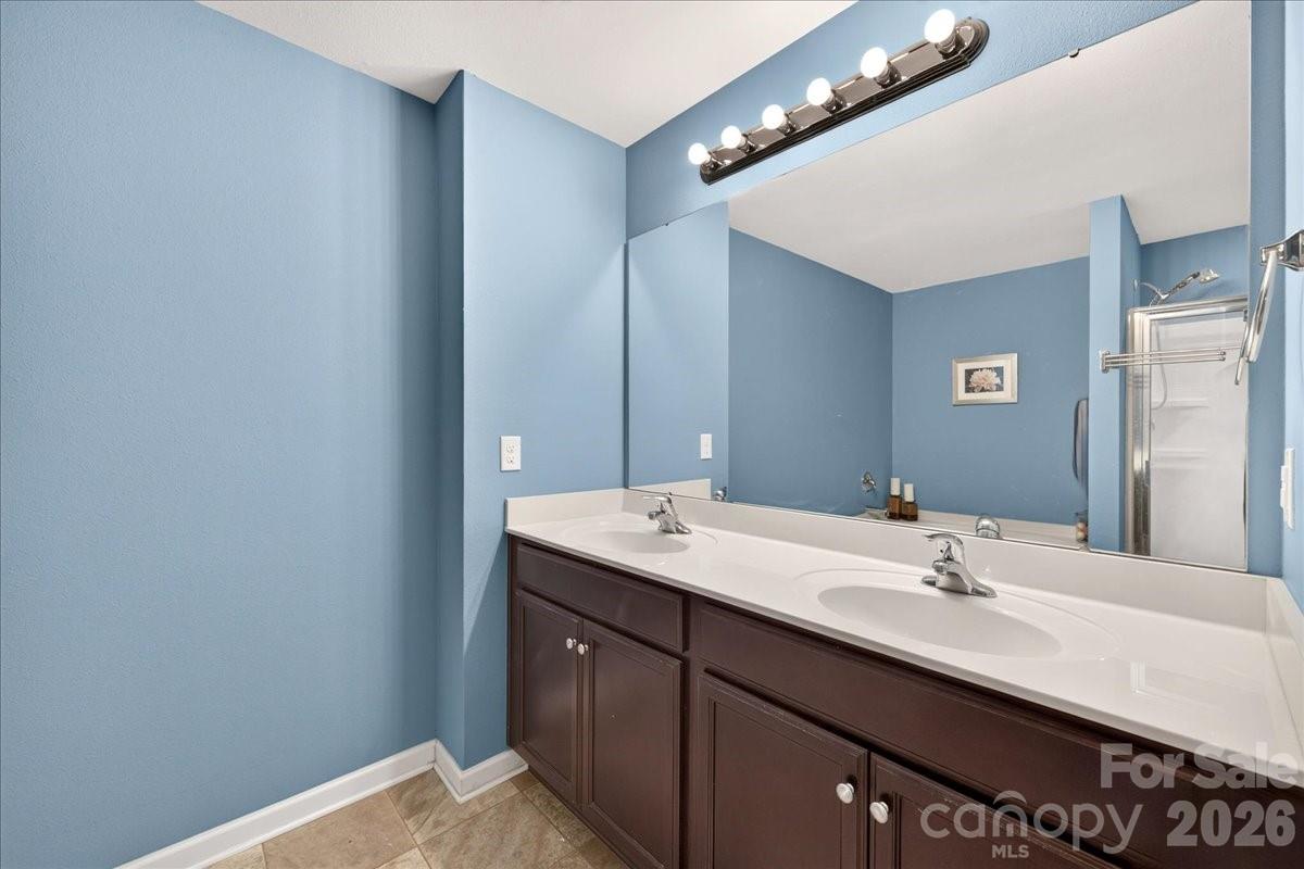 4033 Long Arrow Drive Property Photo 32