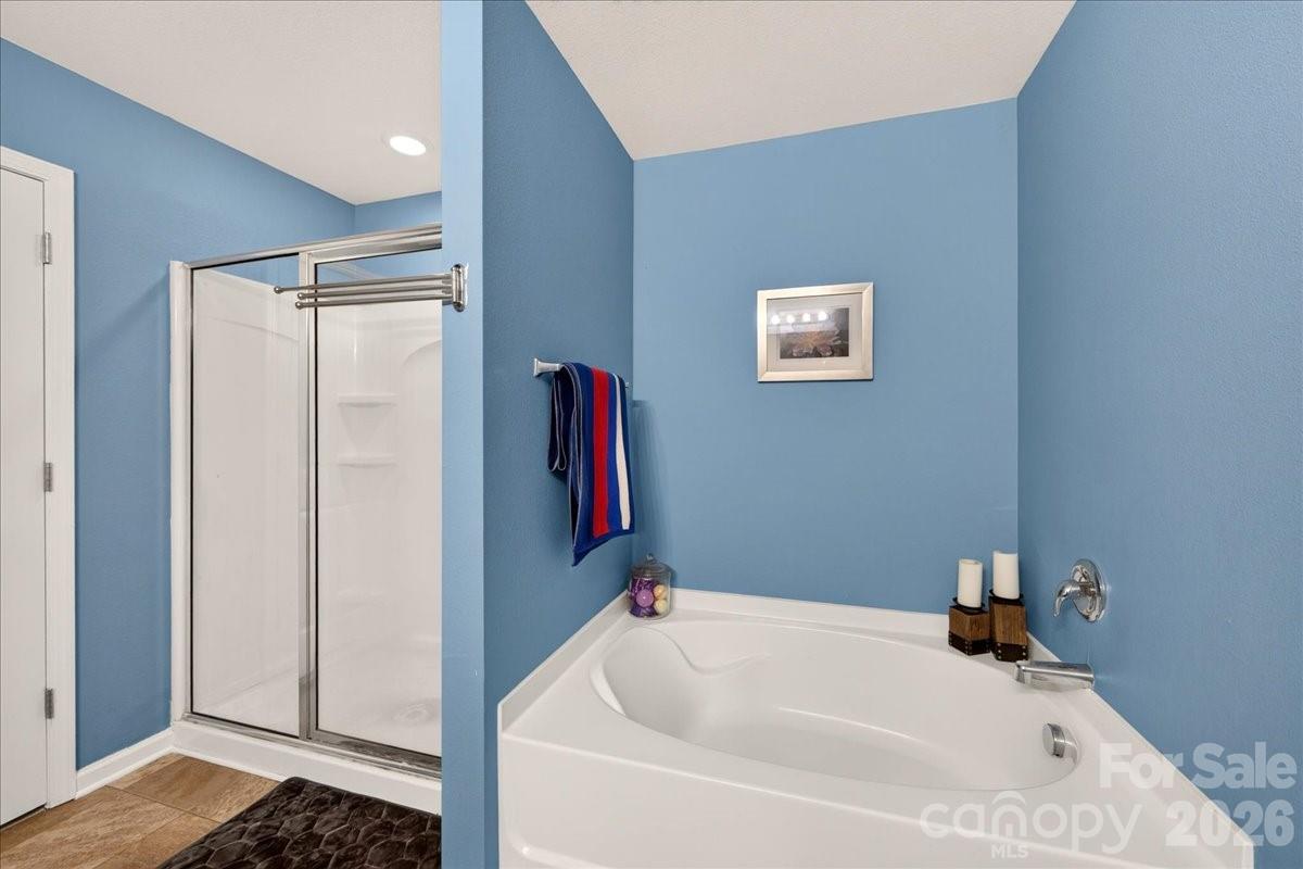 4033 Long Arrow Drive Property Photo 34