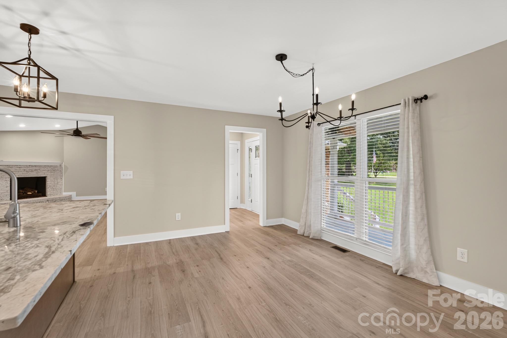1344 Robbett Court Property Photo 8