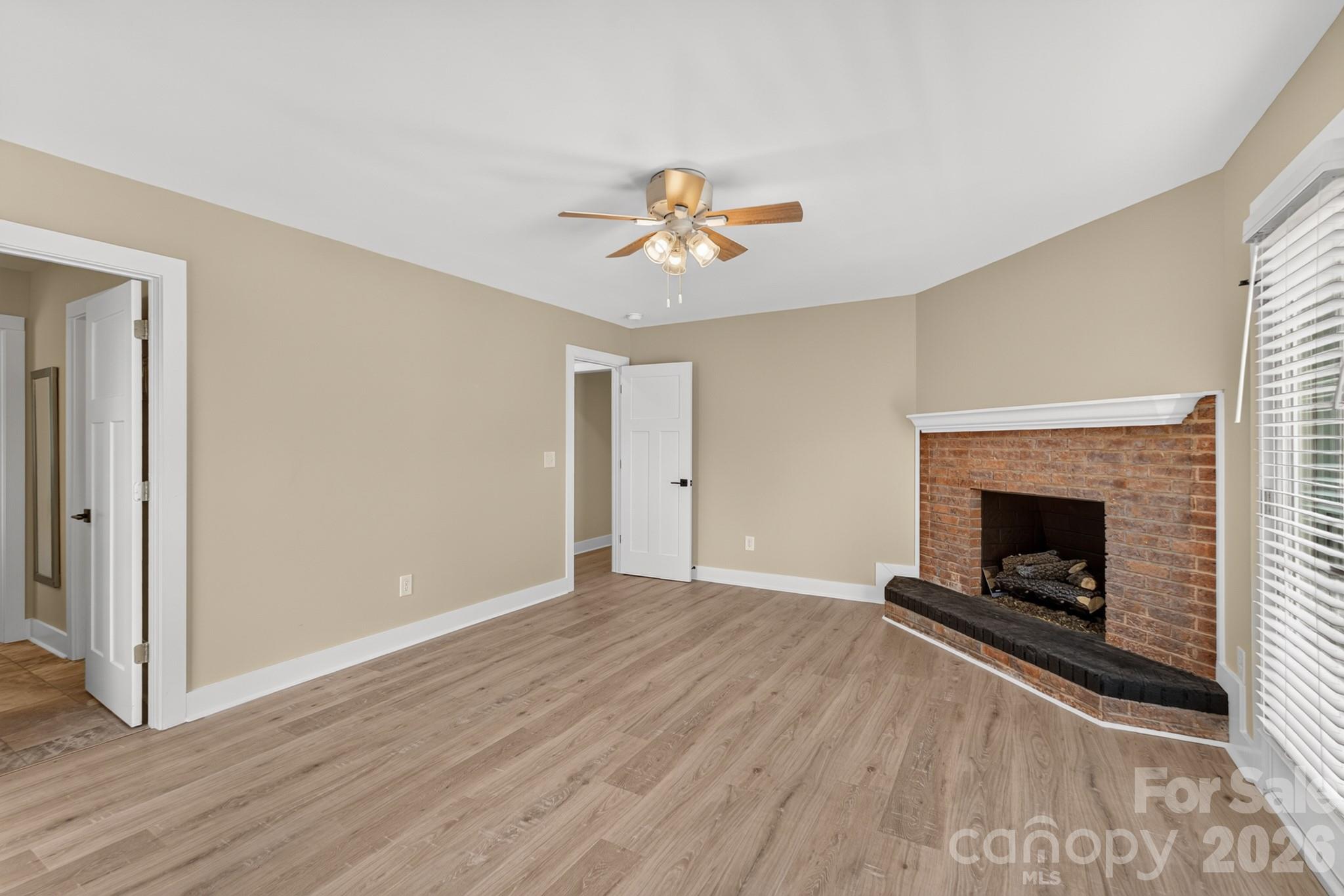 1344 Robbett Court Property Photo 19