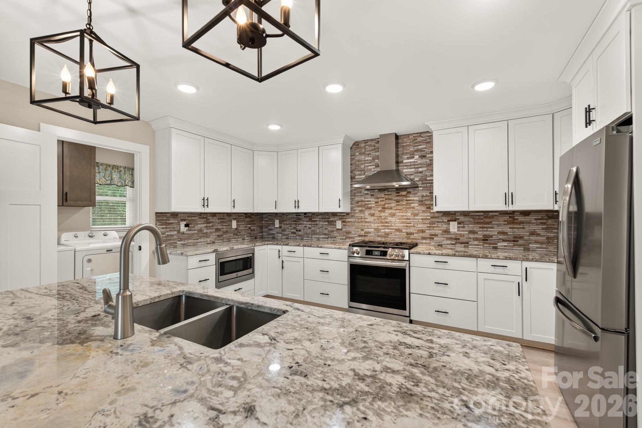 1344 Robbett Court Property Photo 33