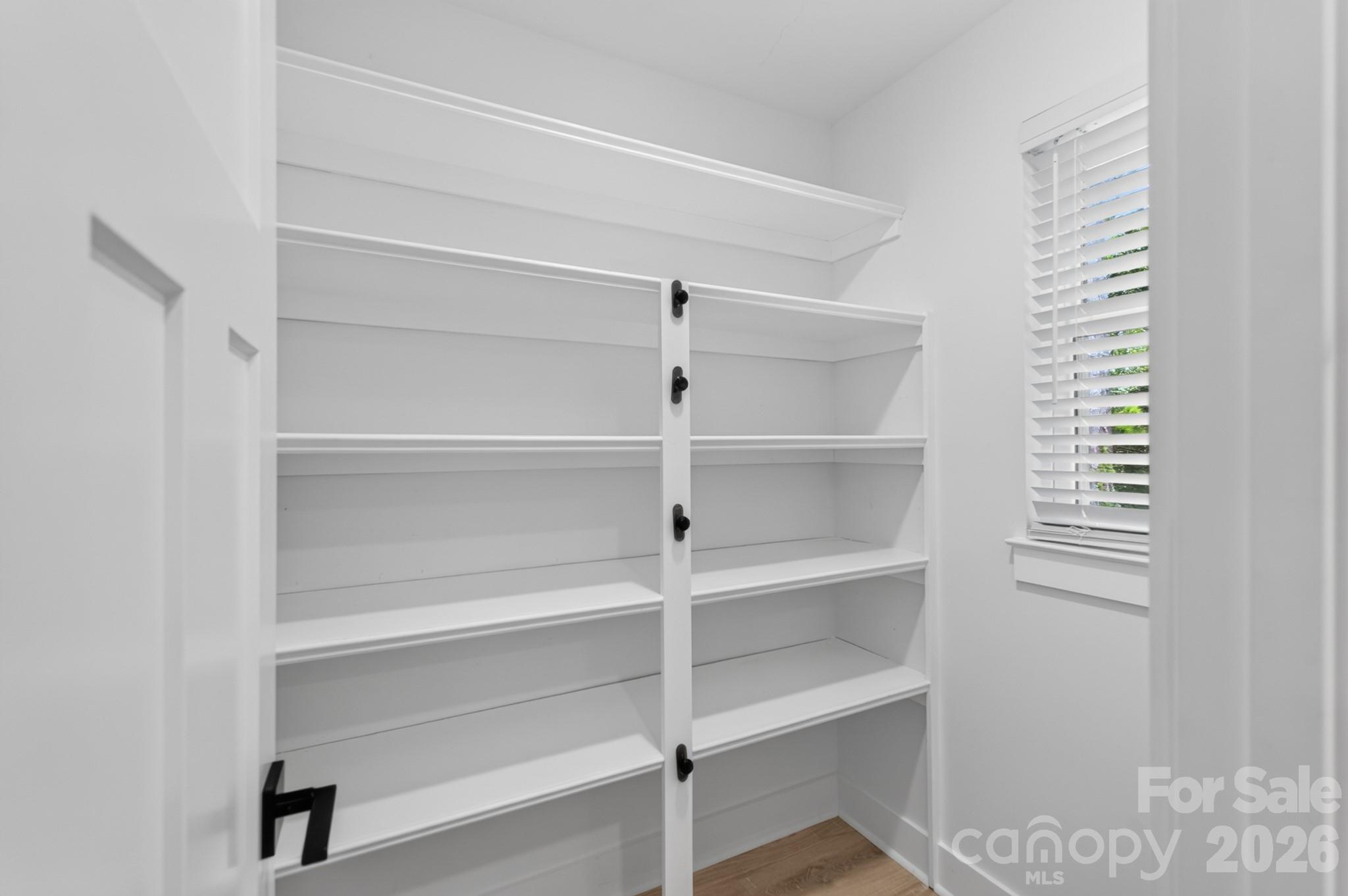 1344 Robbett Court Property Photo 38