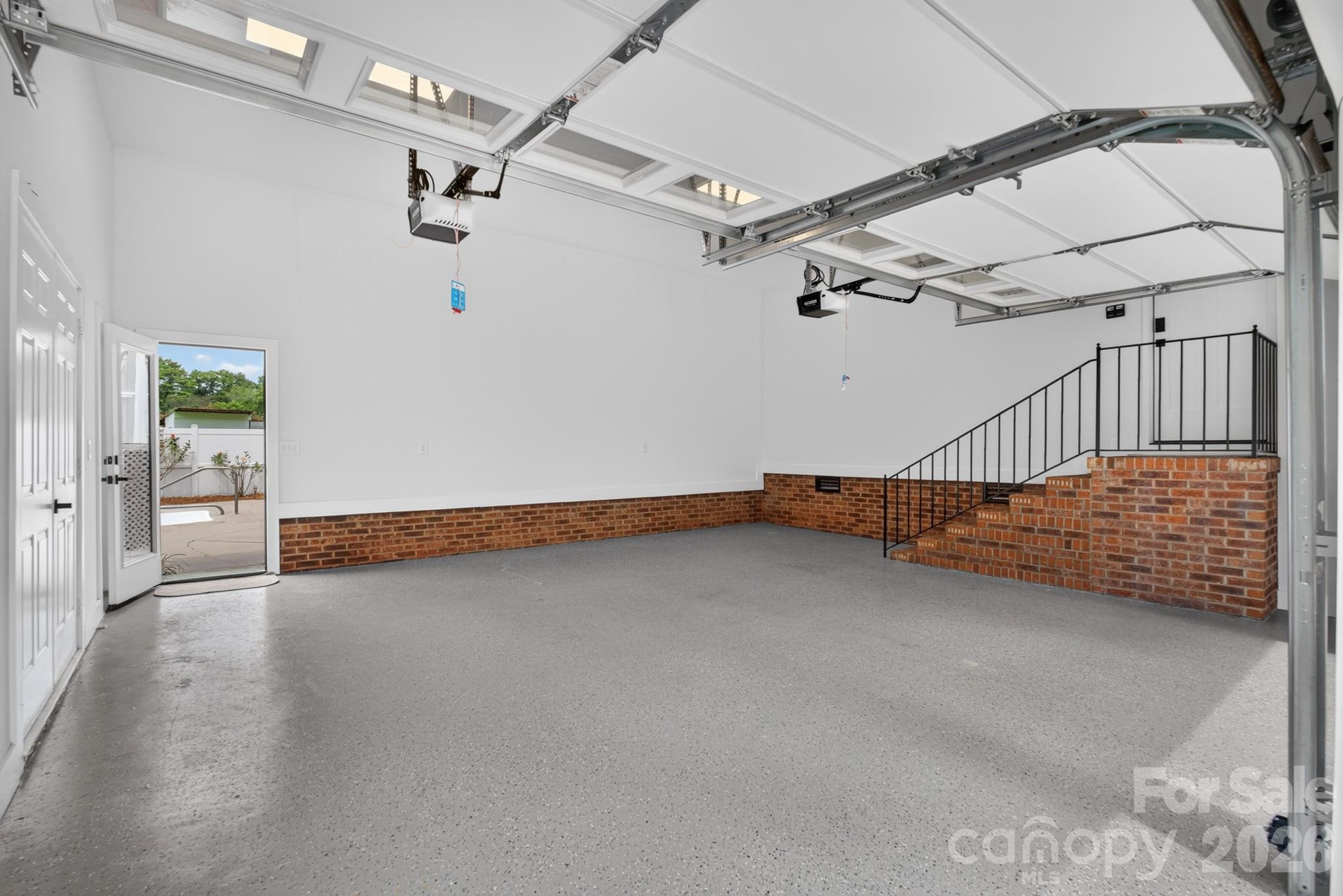 1344 Robbett Court Property Photo 44